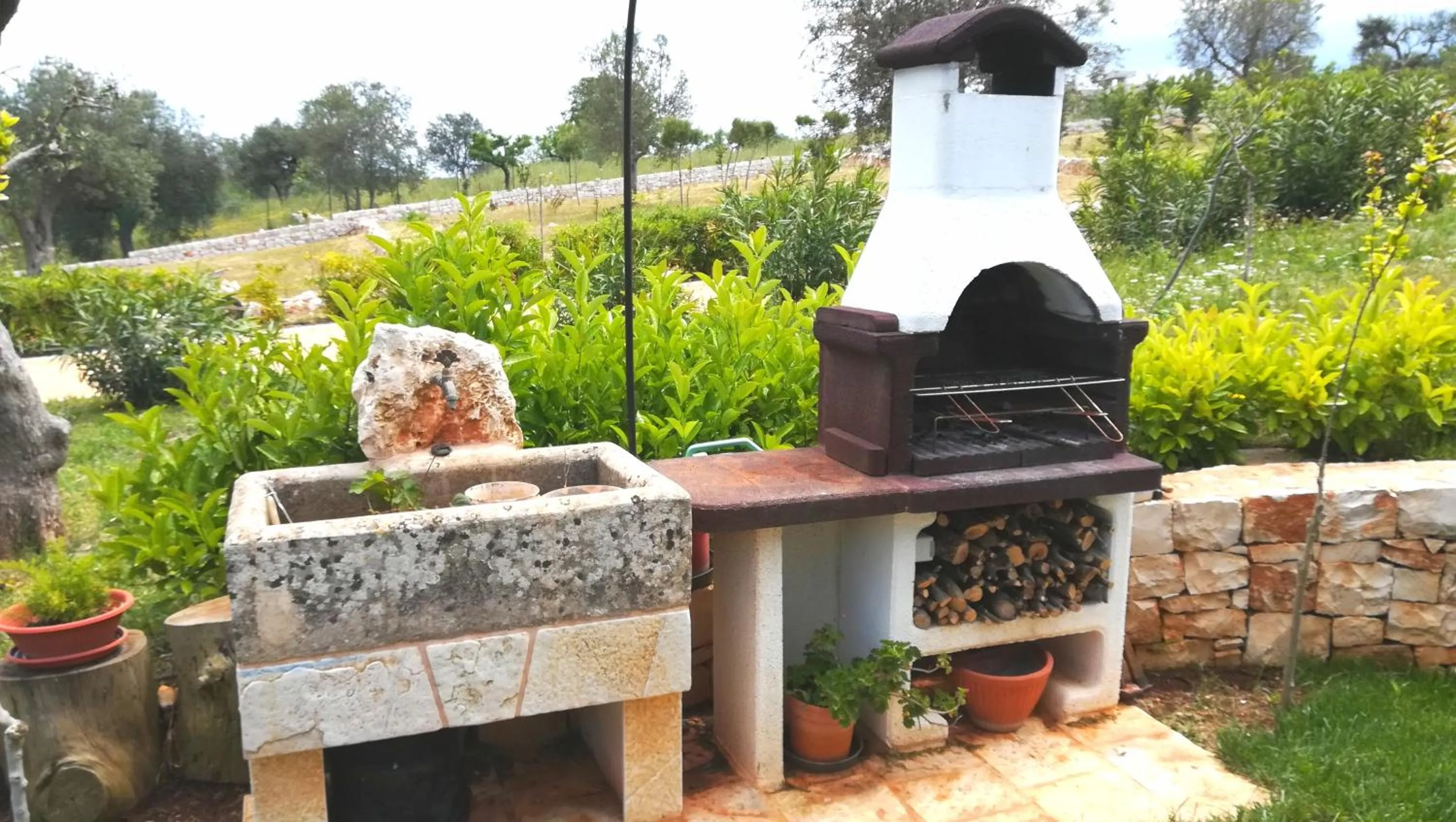 BBQ facilities in Eremo del Dottó