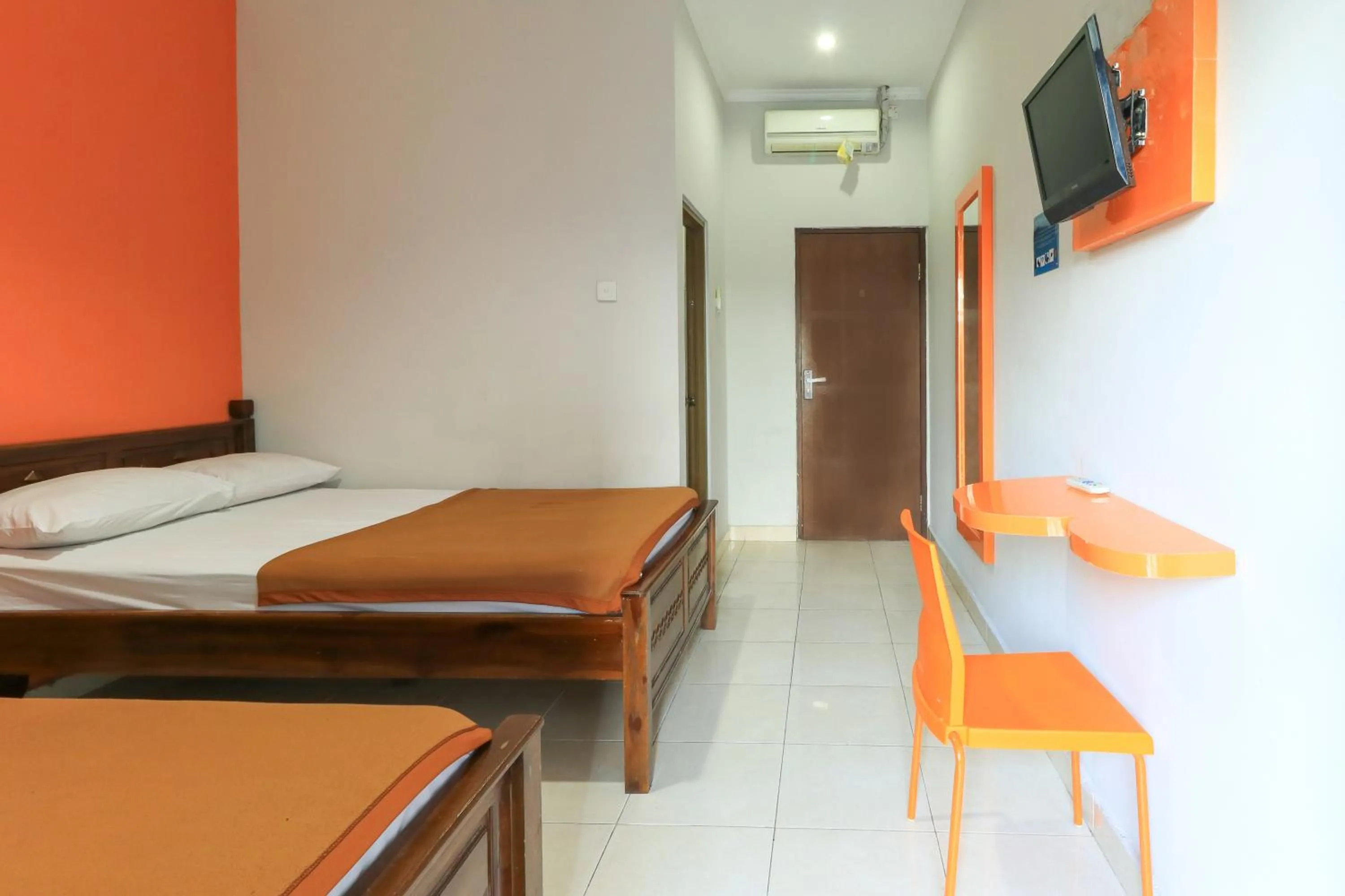 Bed in Hotel Warta Putra