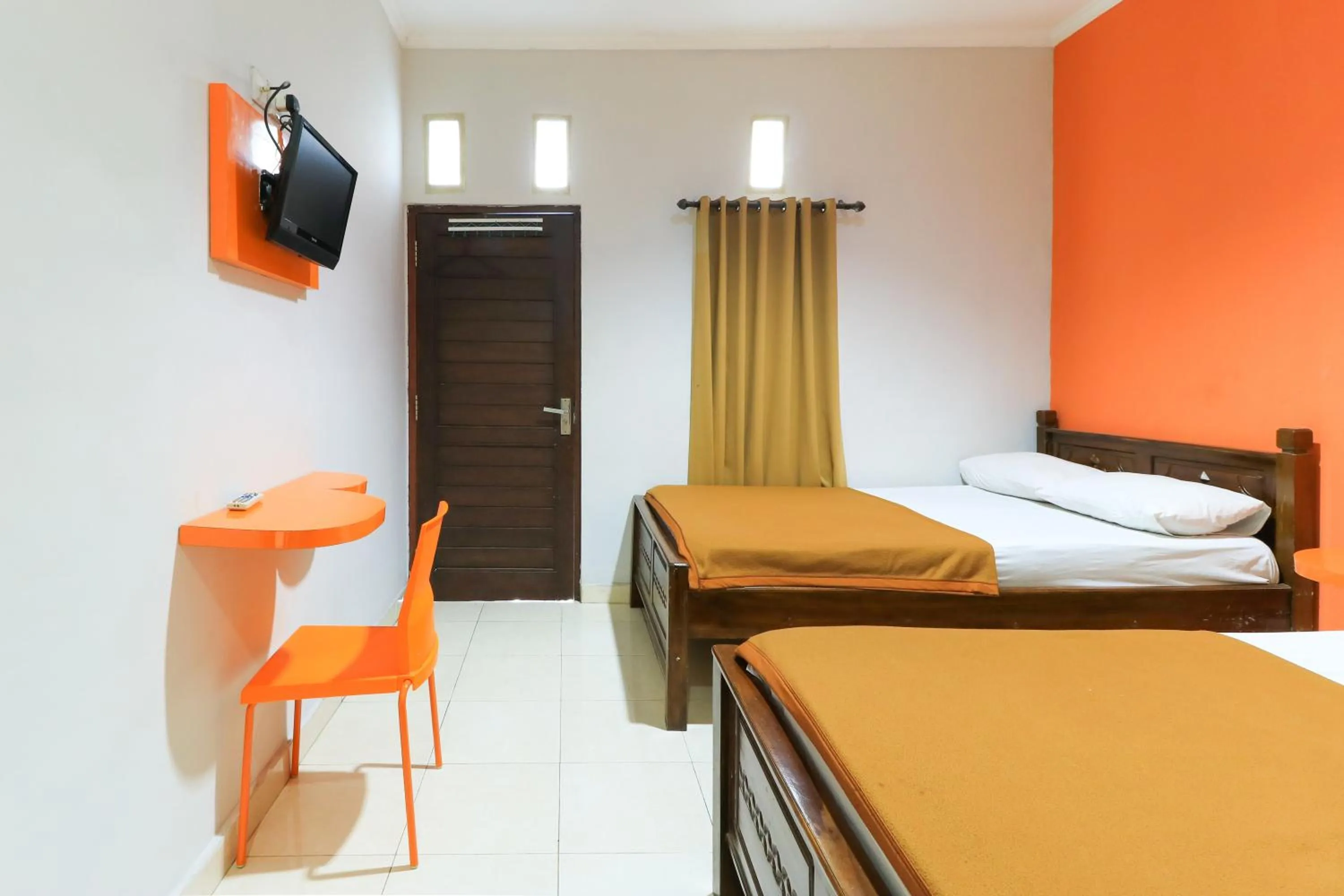 Bed in Hotel Warta Putra