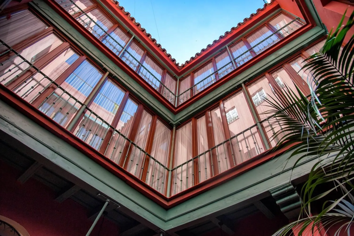 Patio in Oriental Apartment Gardens Views 2 pax