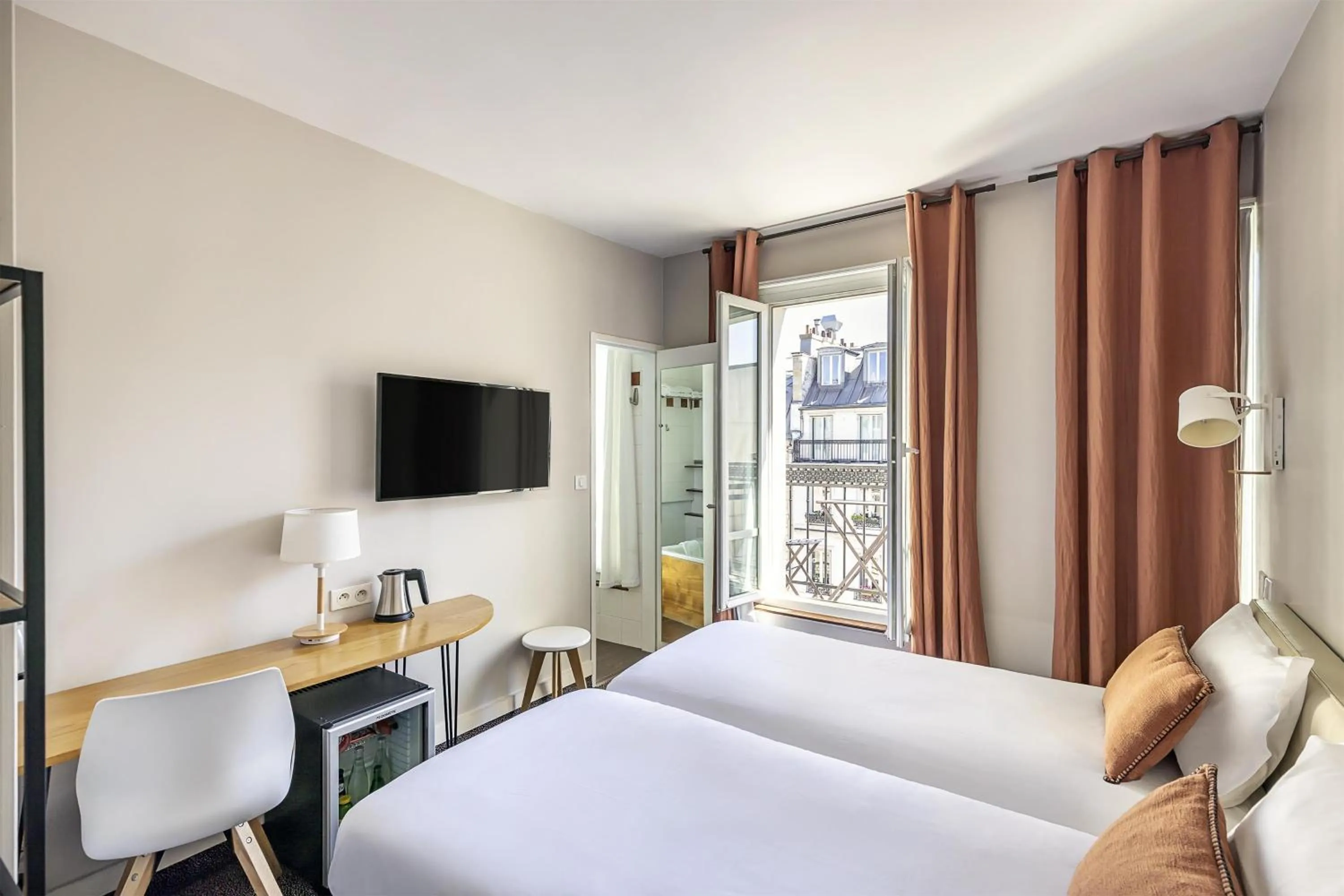 Bedroom, Bed in Best Western Aramis Saint Germain
