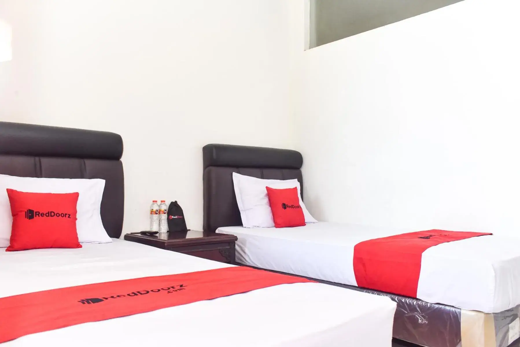 Bedroom, Bed in RedDoorz near Alun Alun Wonosobo Bedroom, Bed in RedDoorz near Alun Alun Wonosobo