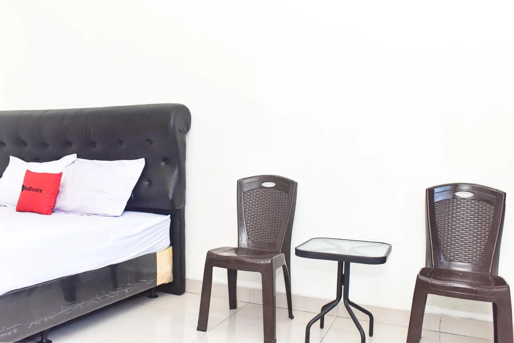 Bedroom in RedDoorz near Alun Alun Wonosobo