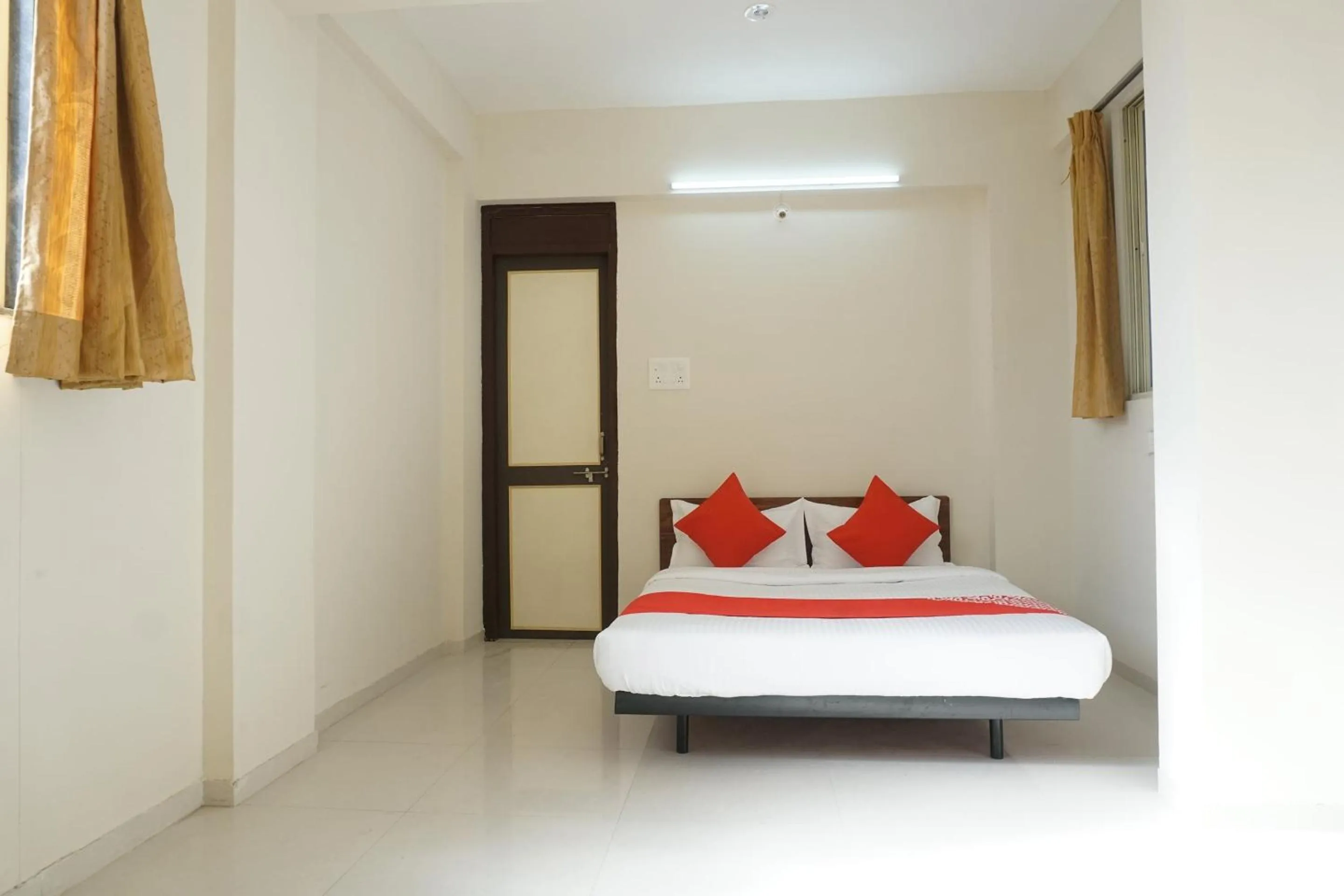 Bedroom, Bed in Hotel O Arusai