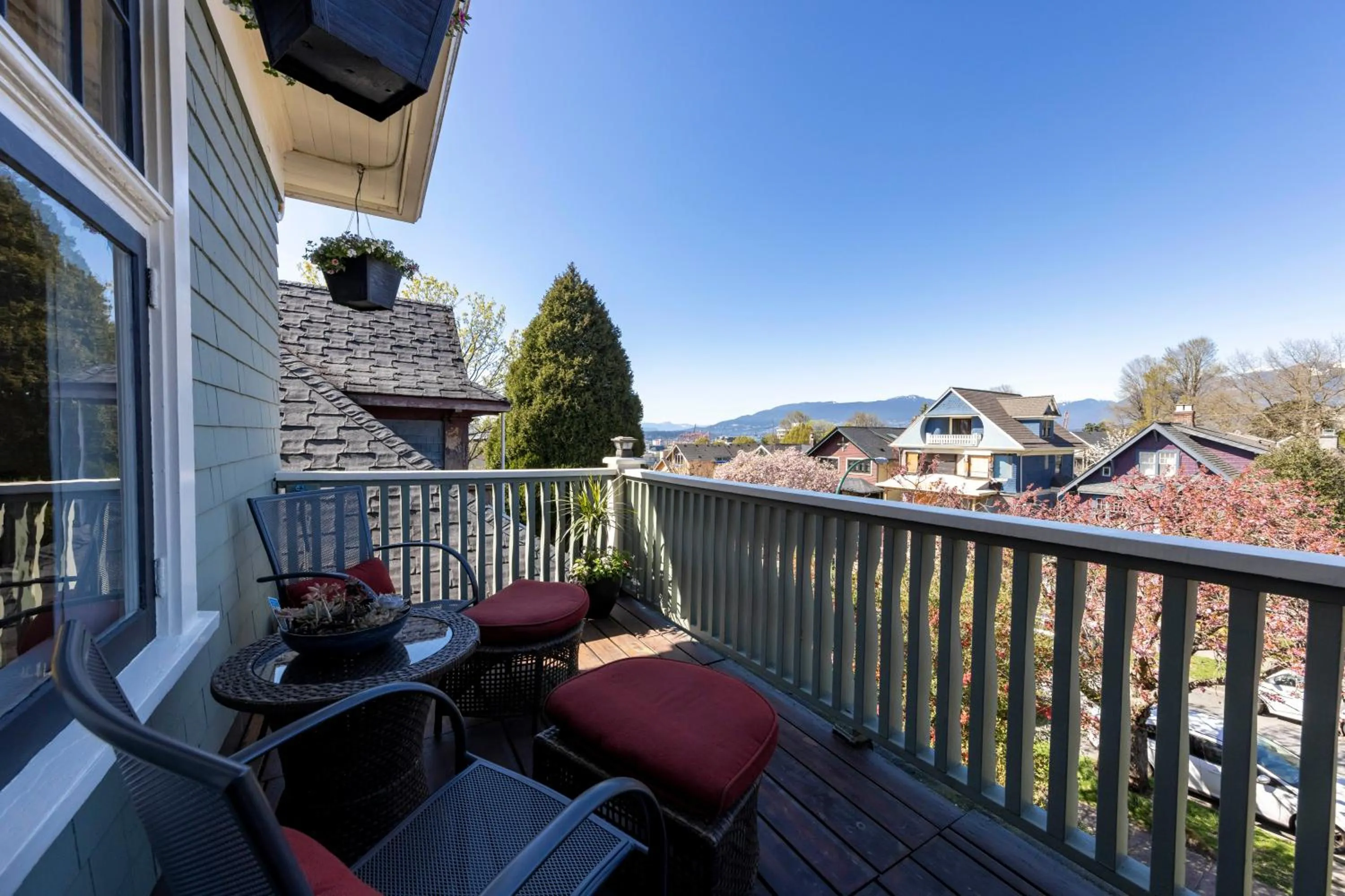 Patio in The Ivy on Parker Guest House