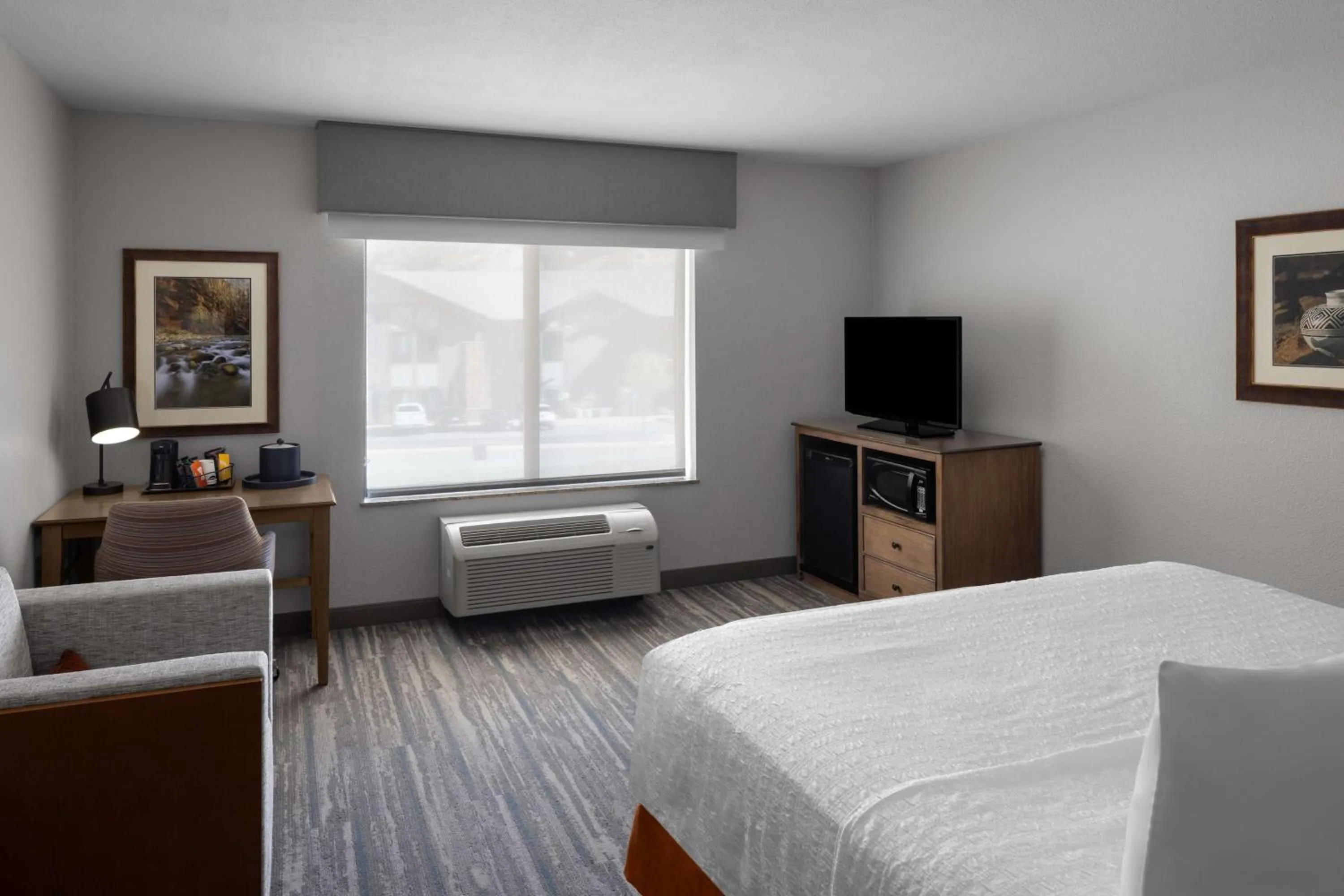 Bedroom, Bed in Hampton Inn & Suites Springdale/Zion National Park
