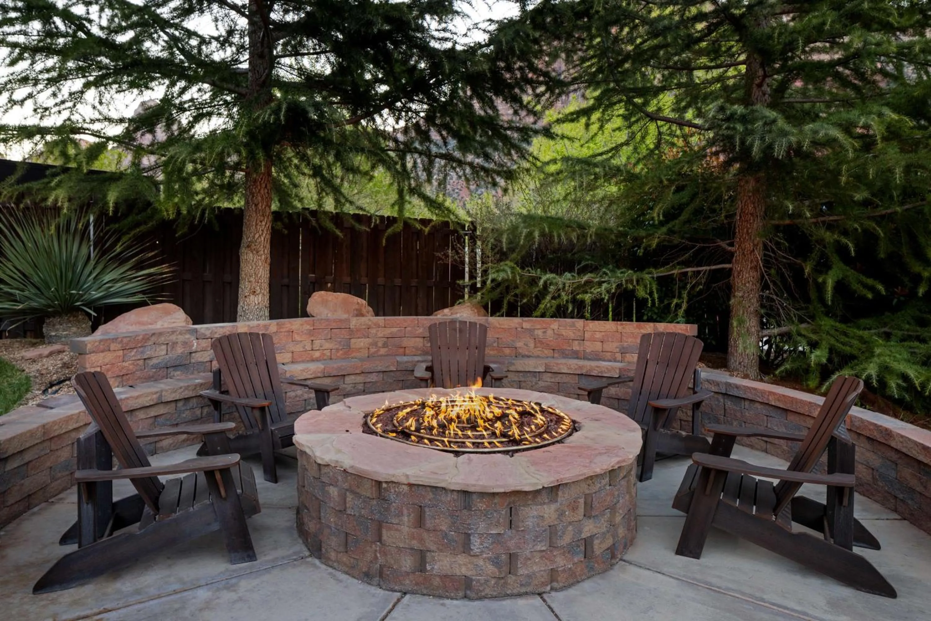 Patio in Hampton Inn & Suites Springdale/Zion National Park
