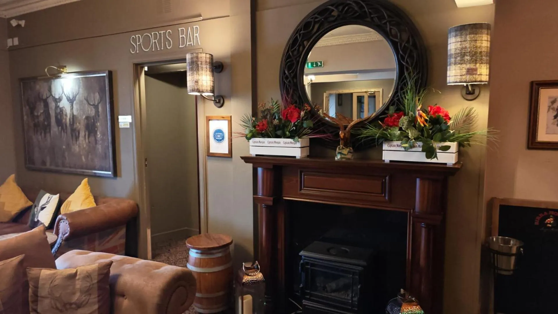 Lounge or bar in Chieftain Hotel