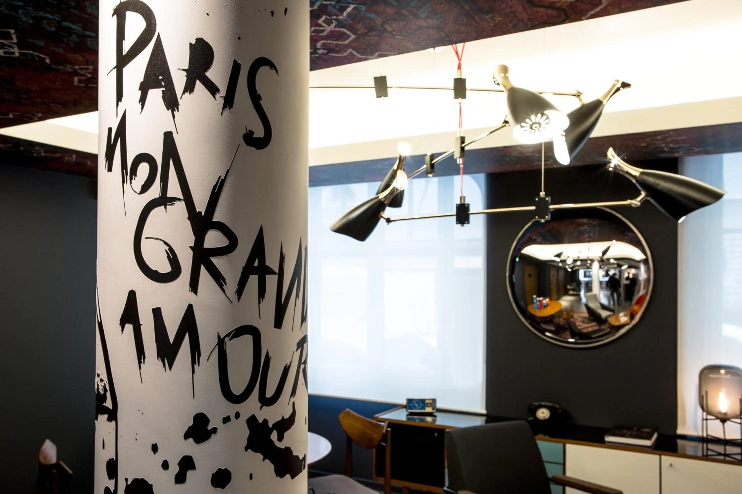 Decorative detail in Le Général Hôtel