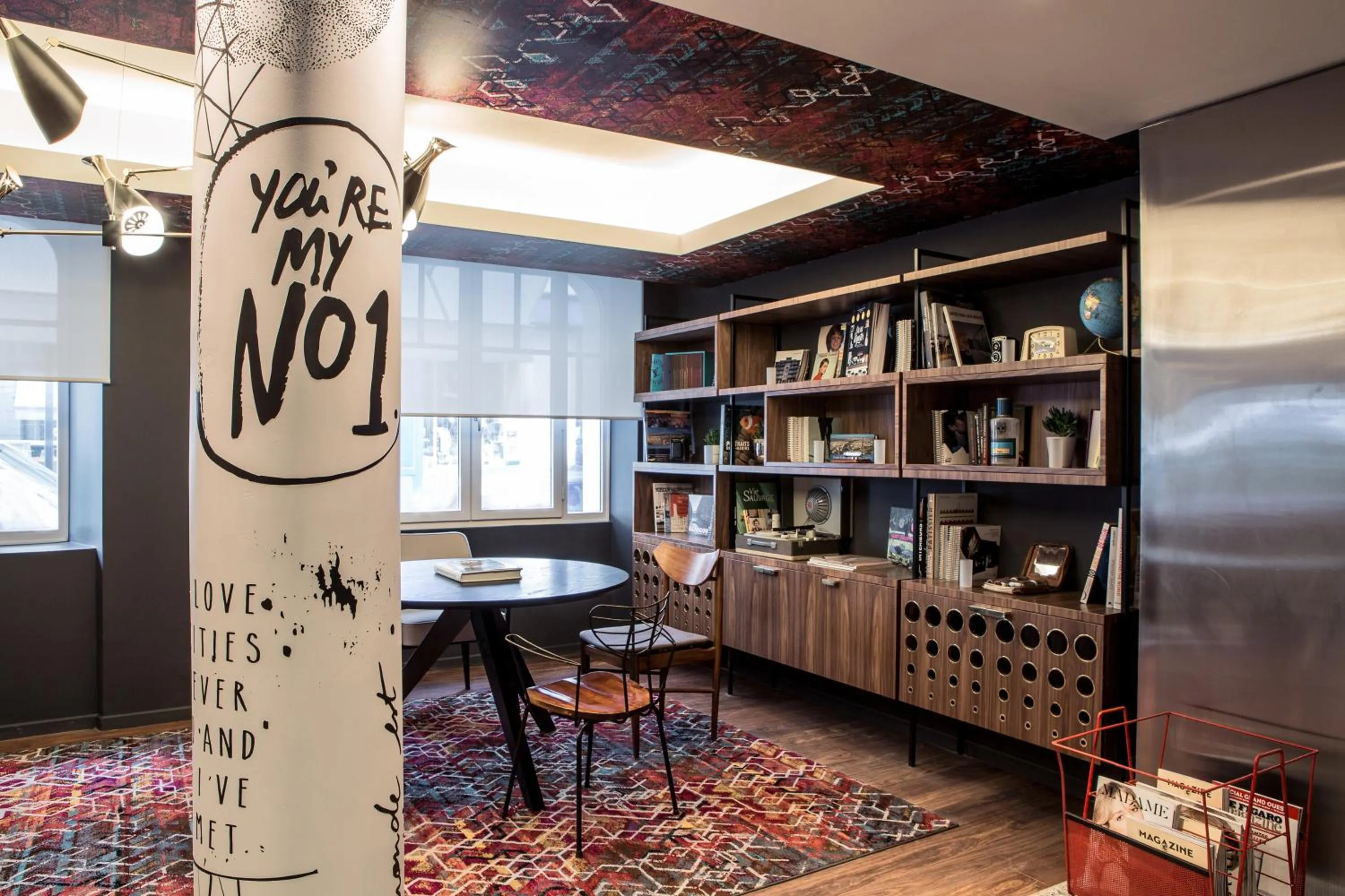 Day in Le Général Hôtel