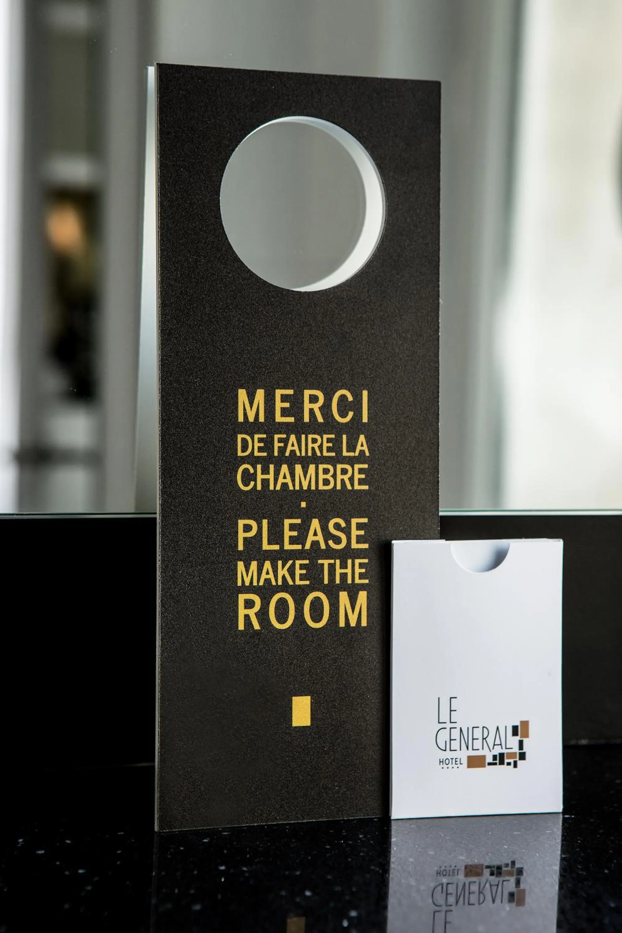 Logo/Certificate/Sign in Le Général Hôtel