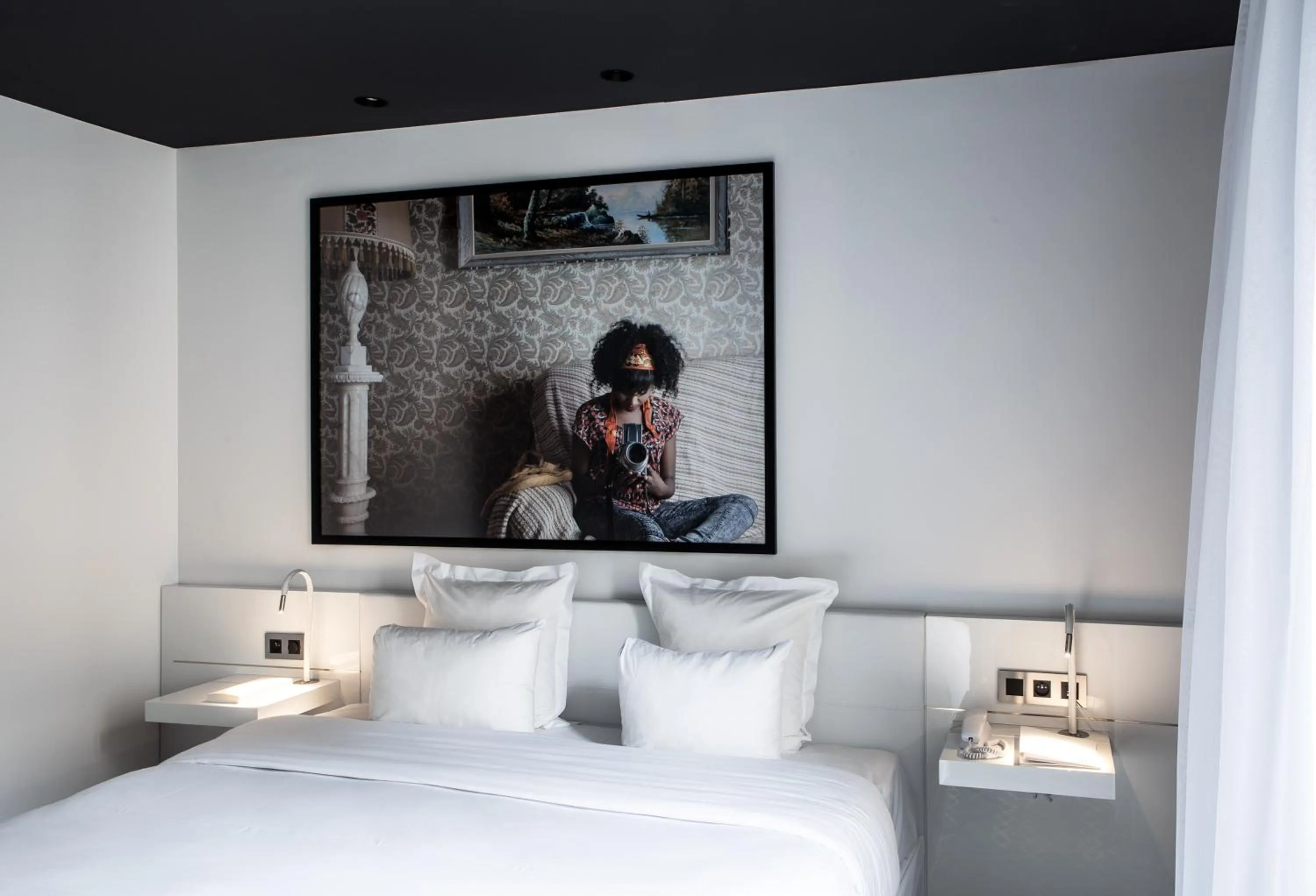 Bed in Le Général Hôtel