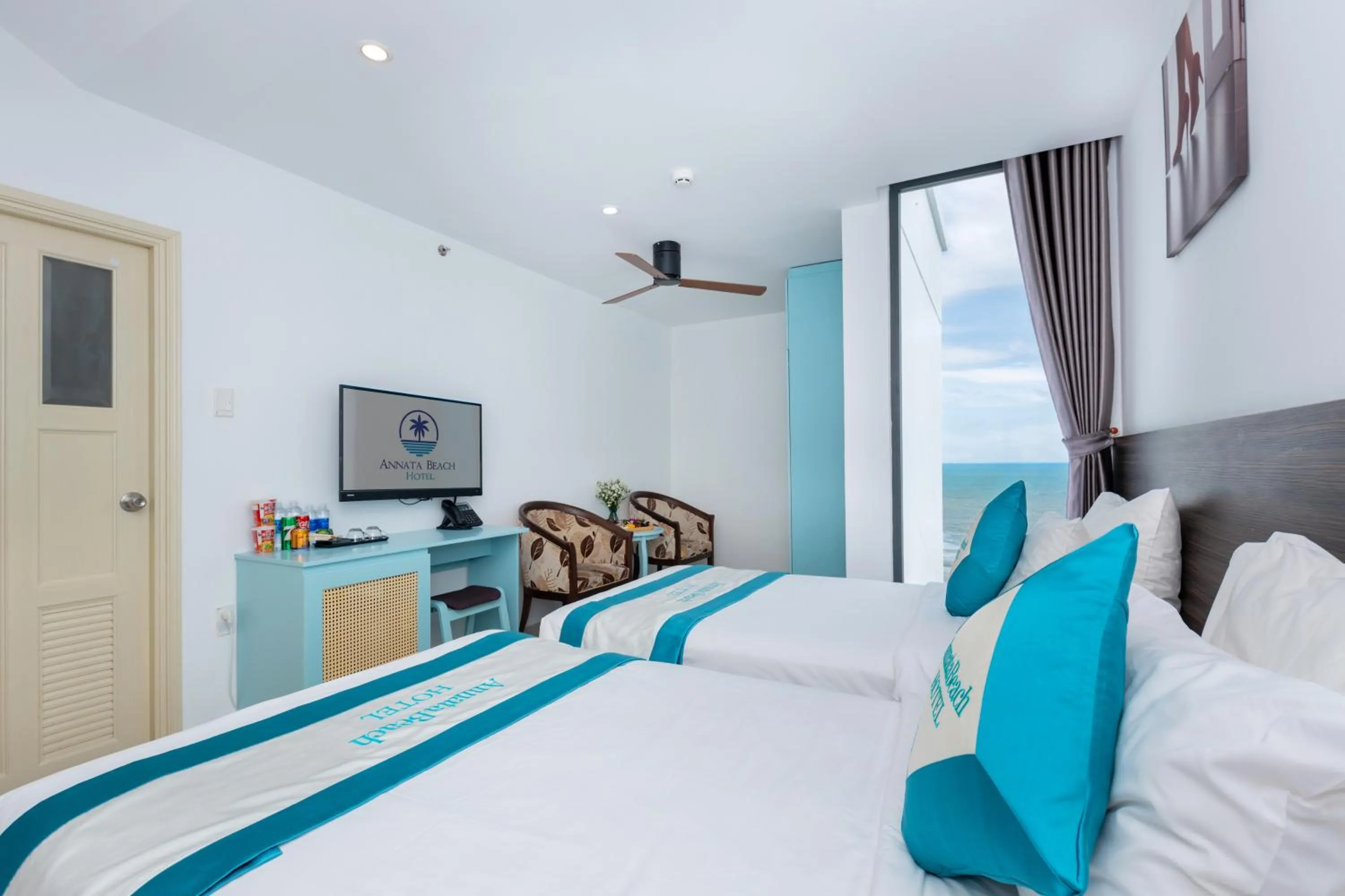 TV and multimedia, Bed in Annata Beach Hotel