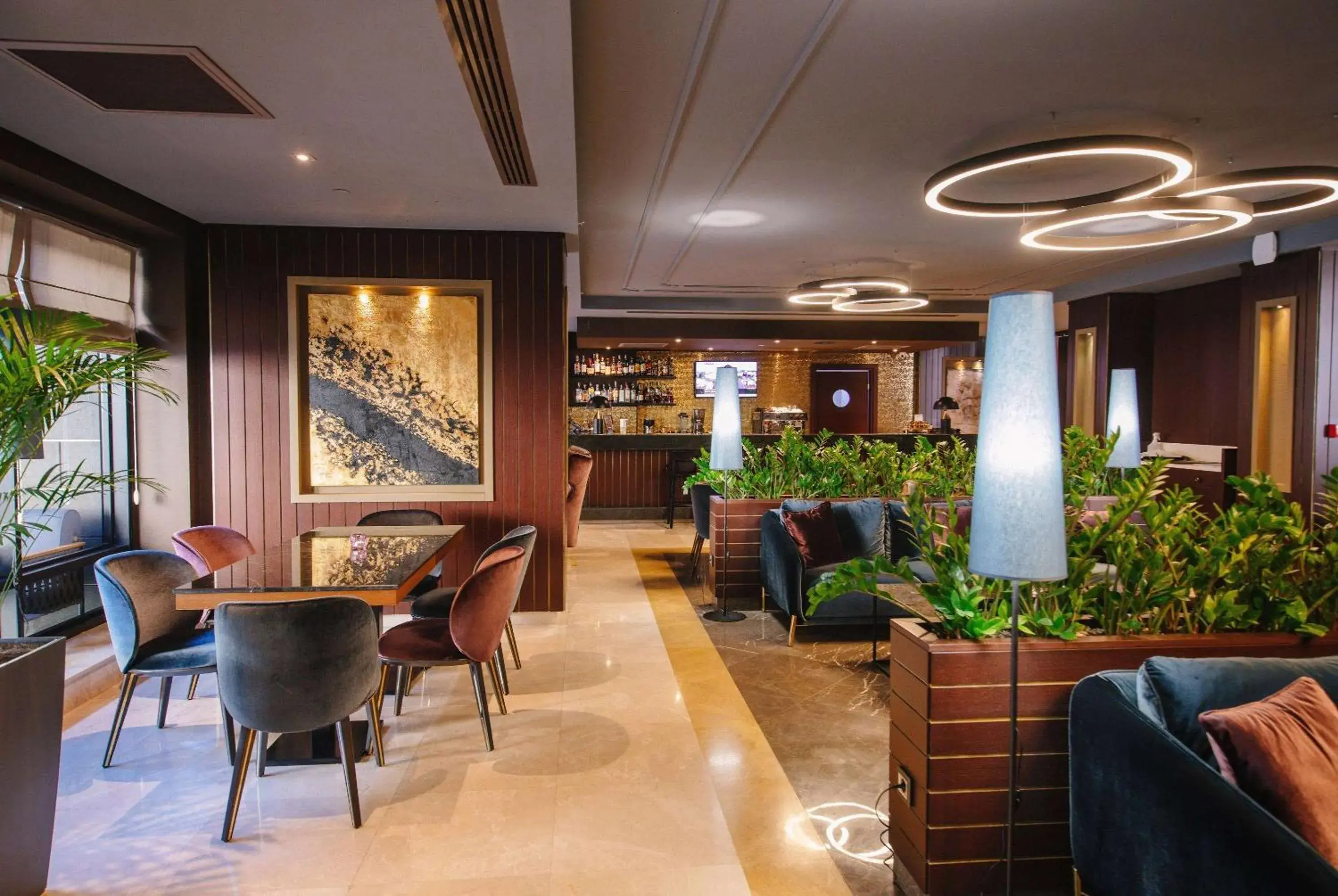 Lounge or bar in Wyndham Grand Tbilisi Lounge or bar in Wyndham Grand Tbilisi