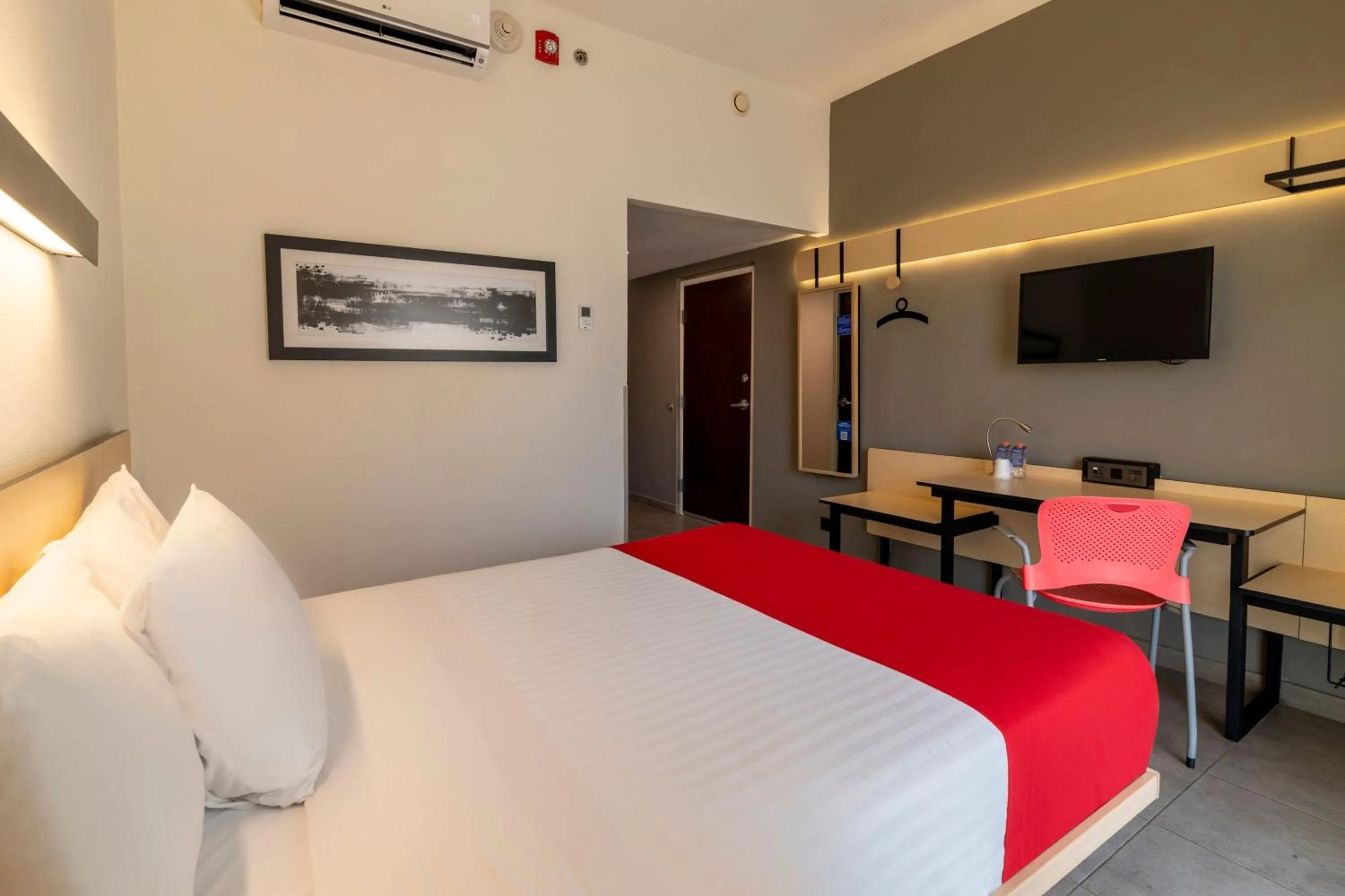 Bedroom, Bed in City Express by Marriott Chetumal