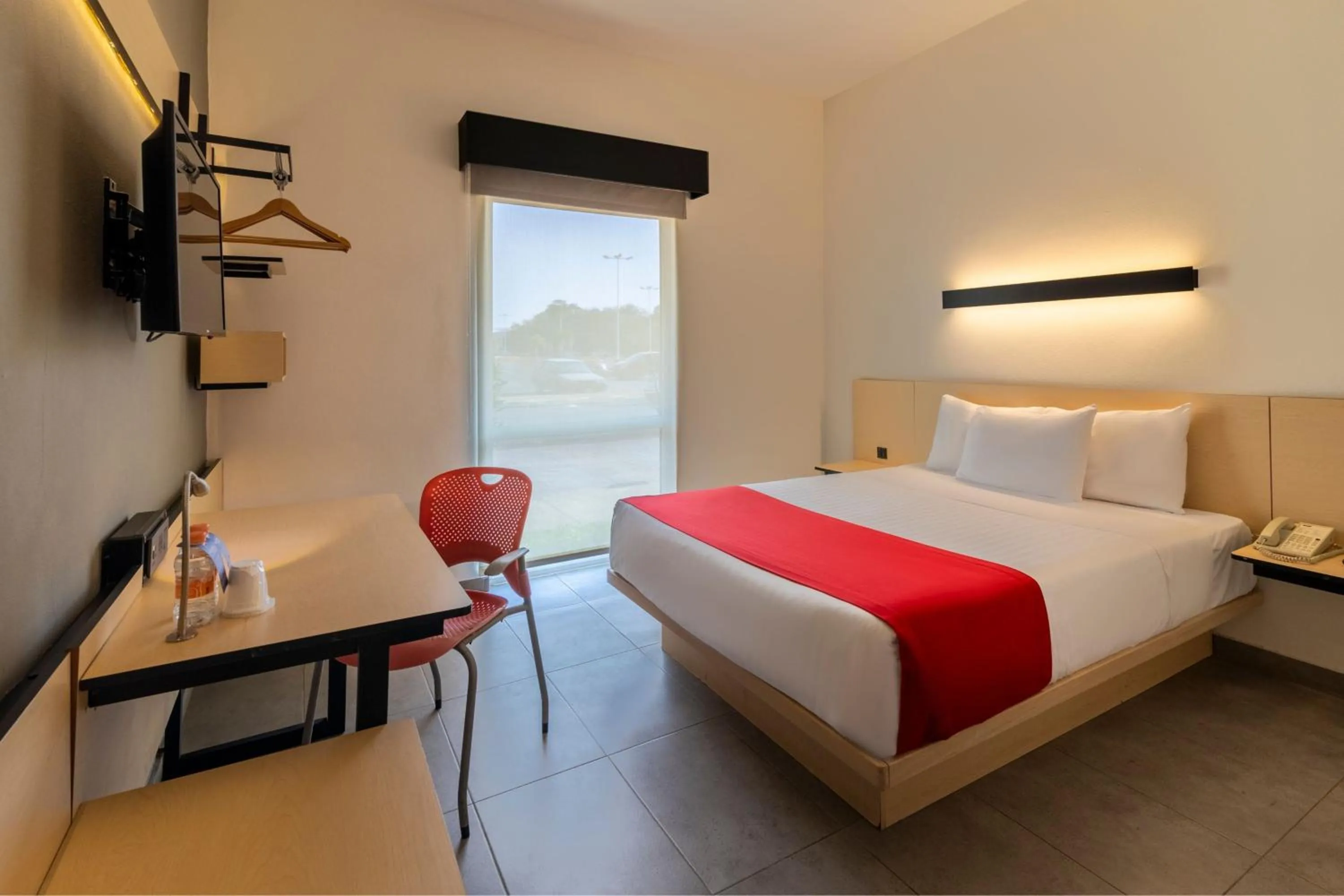 Bedroom, Bed in City Express by Marriott Chetumal