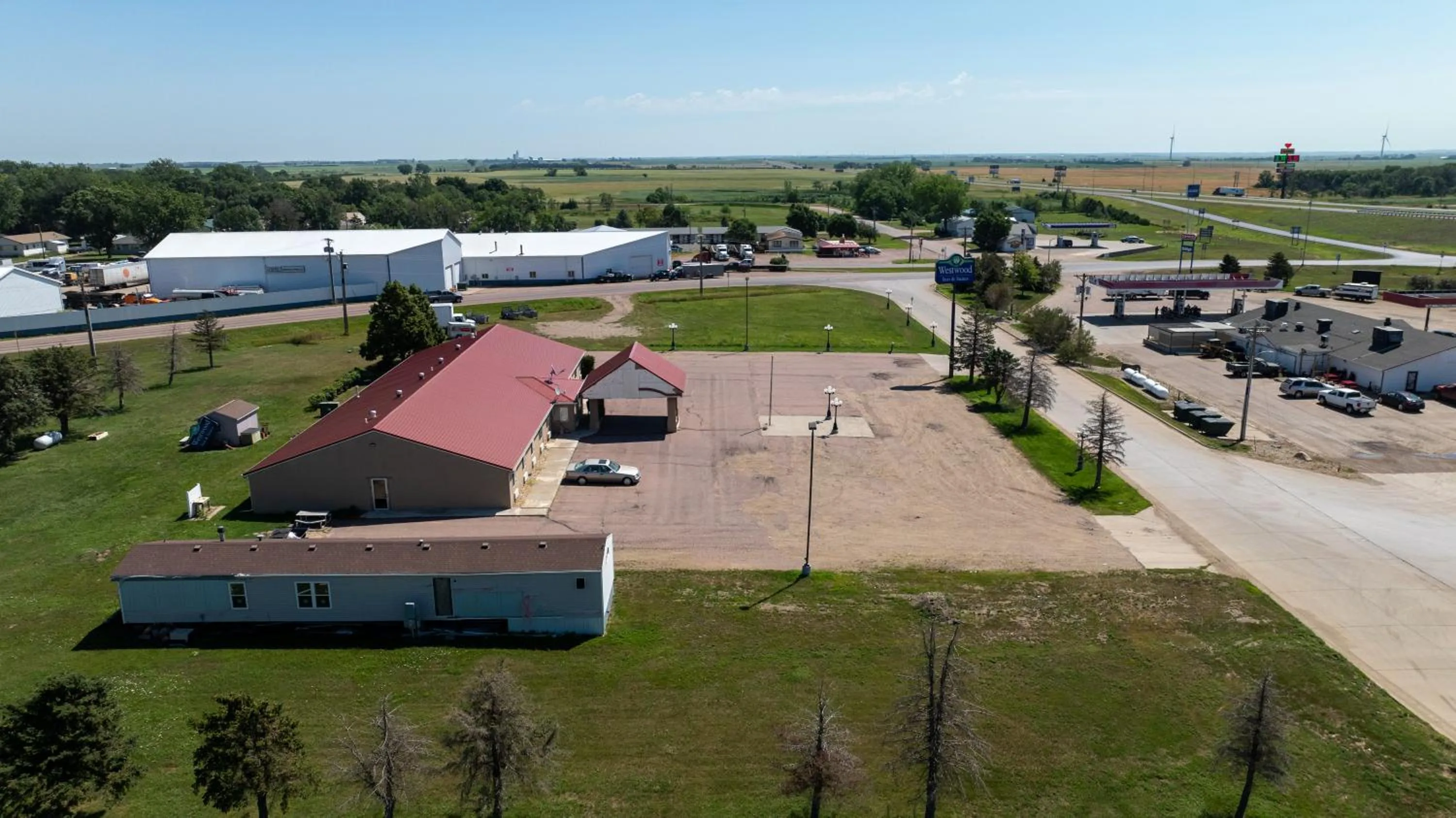 Facade/entrance in Westwood Inn & Suites Kimball I 90
