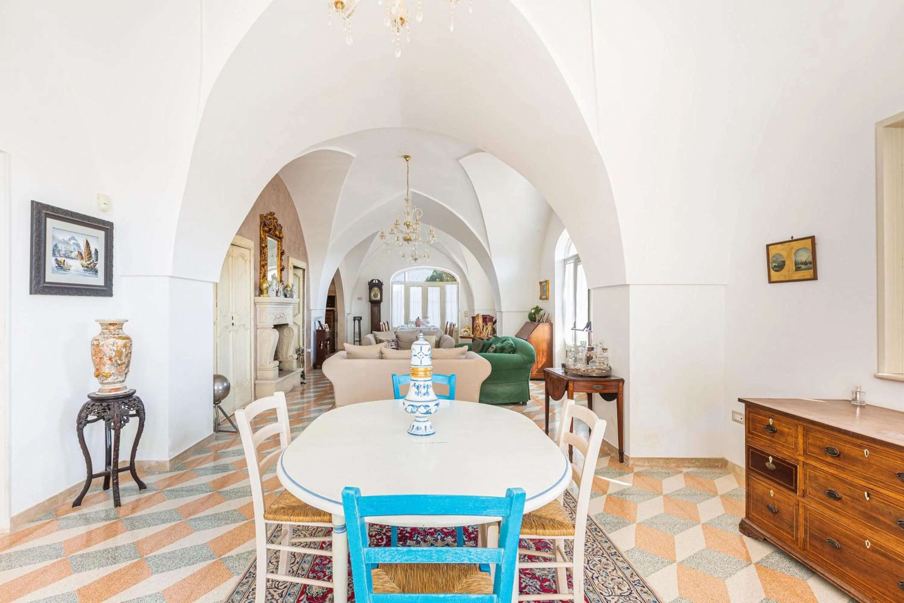 Living room in Casino Casalino by Perle di Puglia