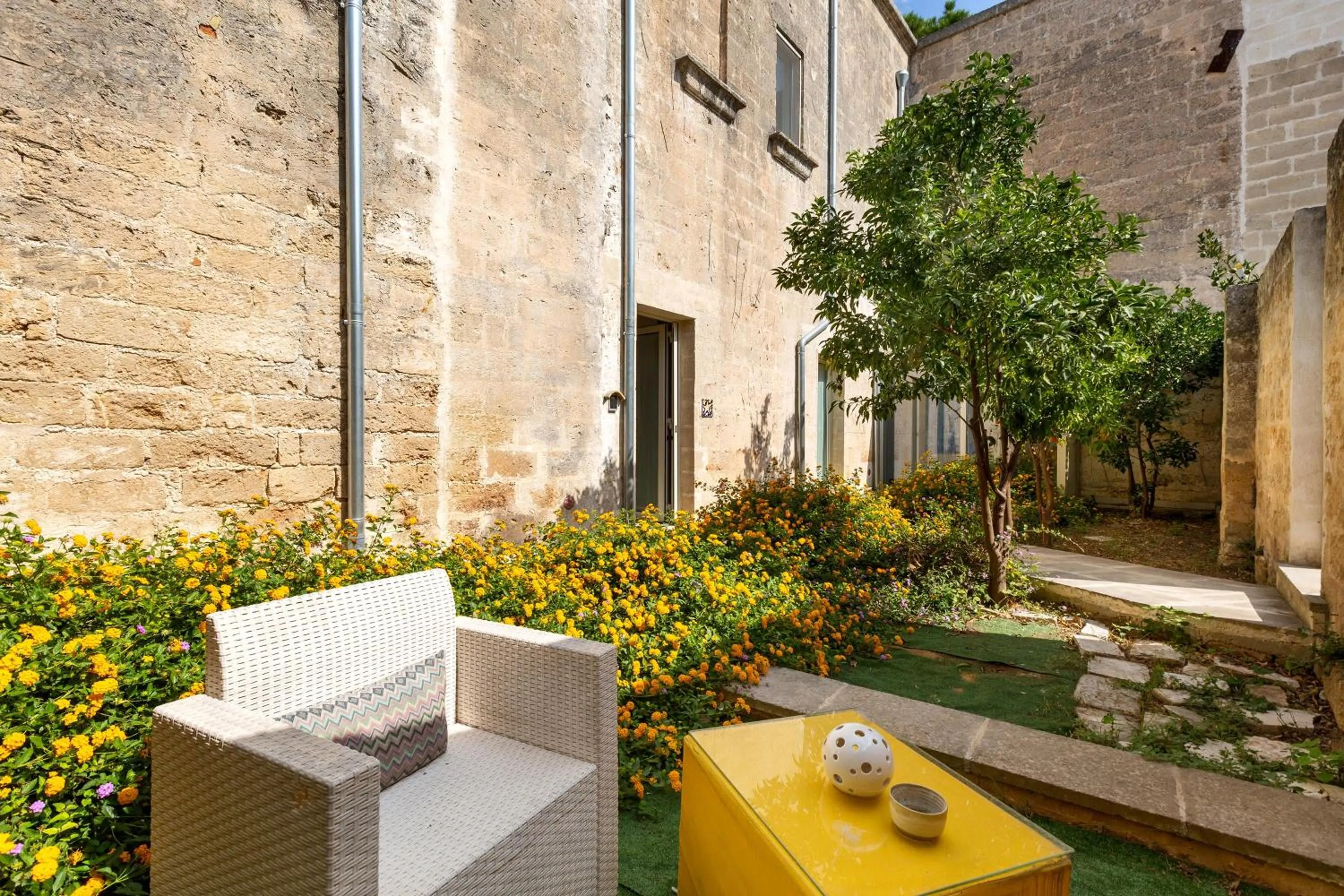 Garden in Casino Casalino by Perle di Puglia