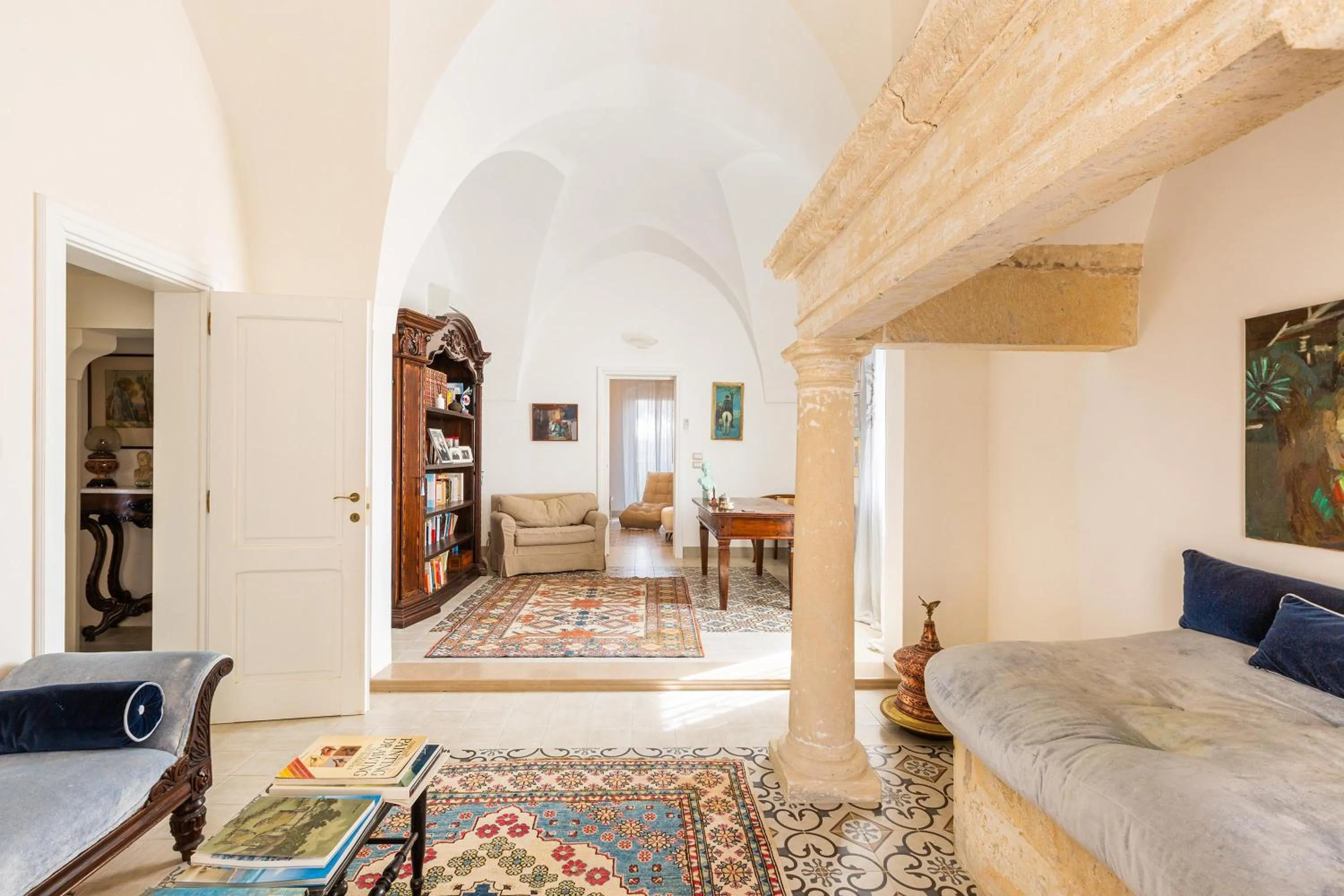 Living room in Casino Casalino by Perle di Puglia