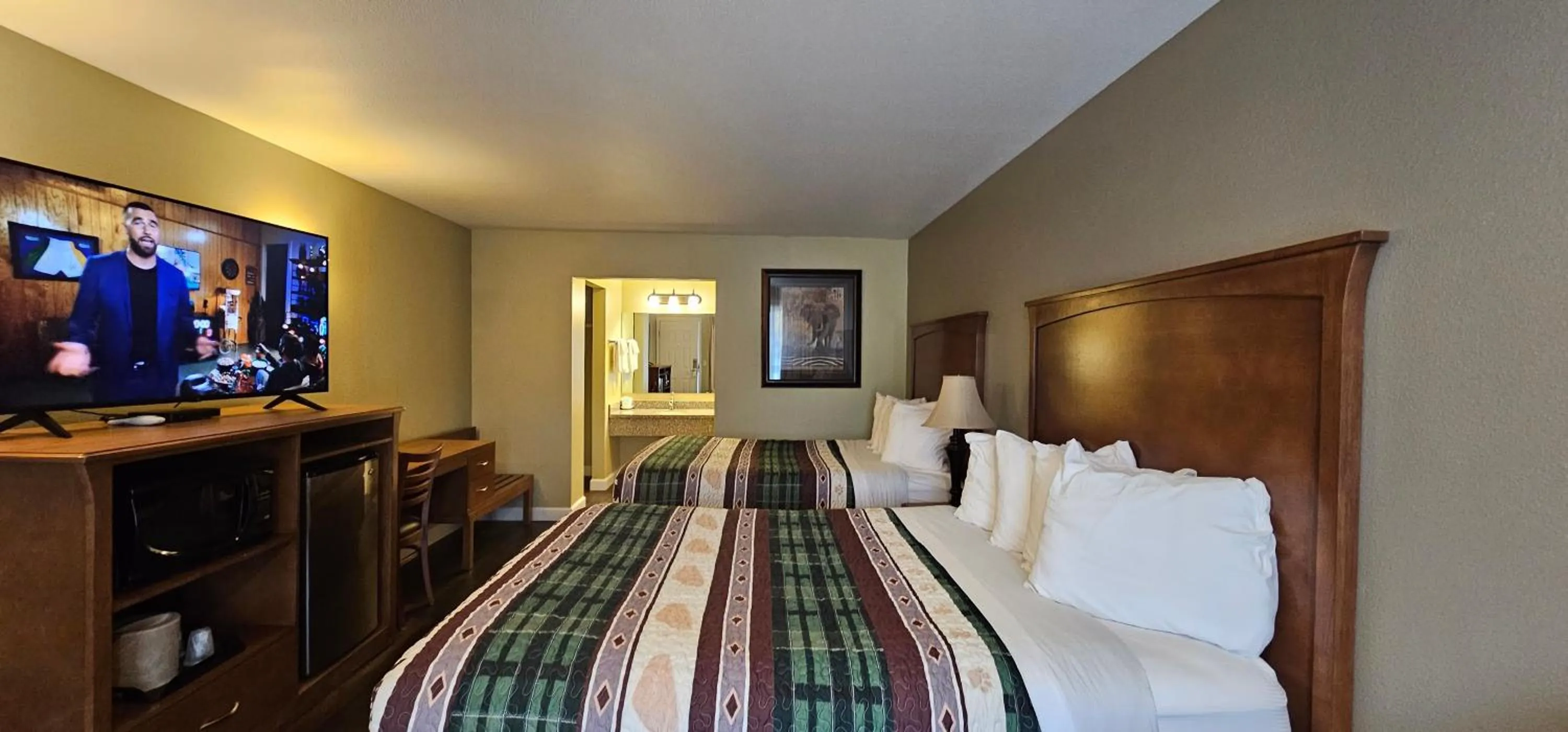 Bed in Mill Village Motel