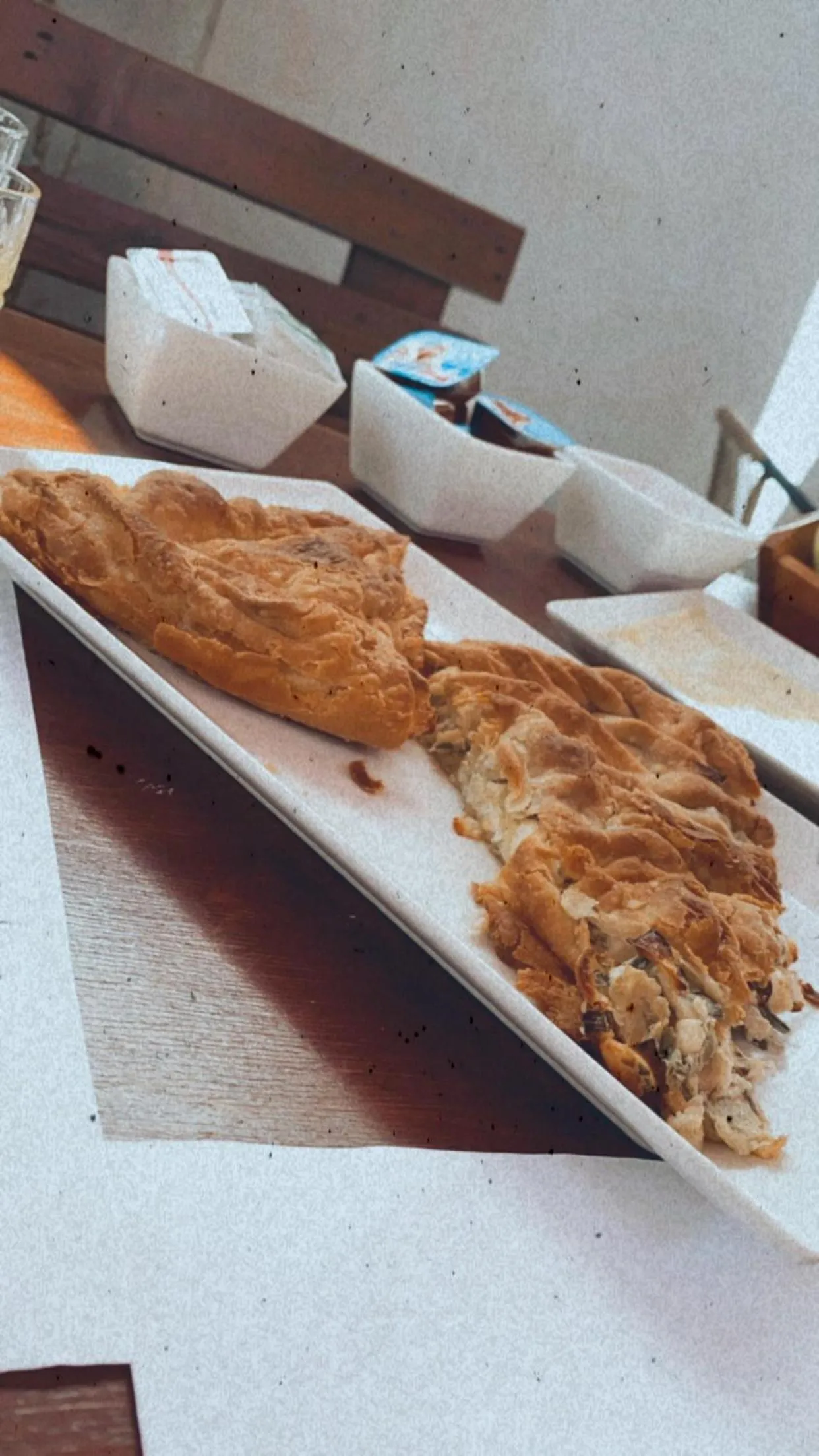 Breakfast in Guesthouse Monopati - Ξενώνας Μονοπάτι