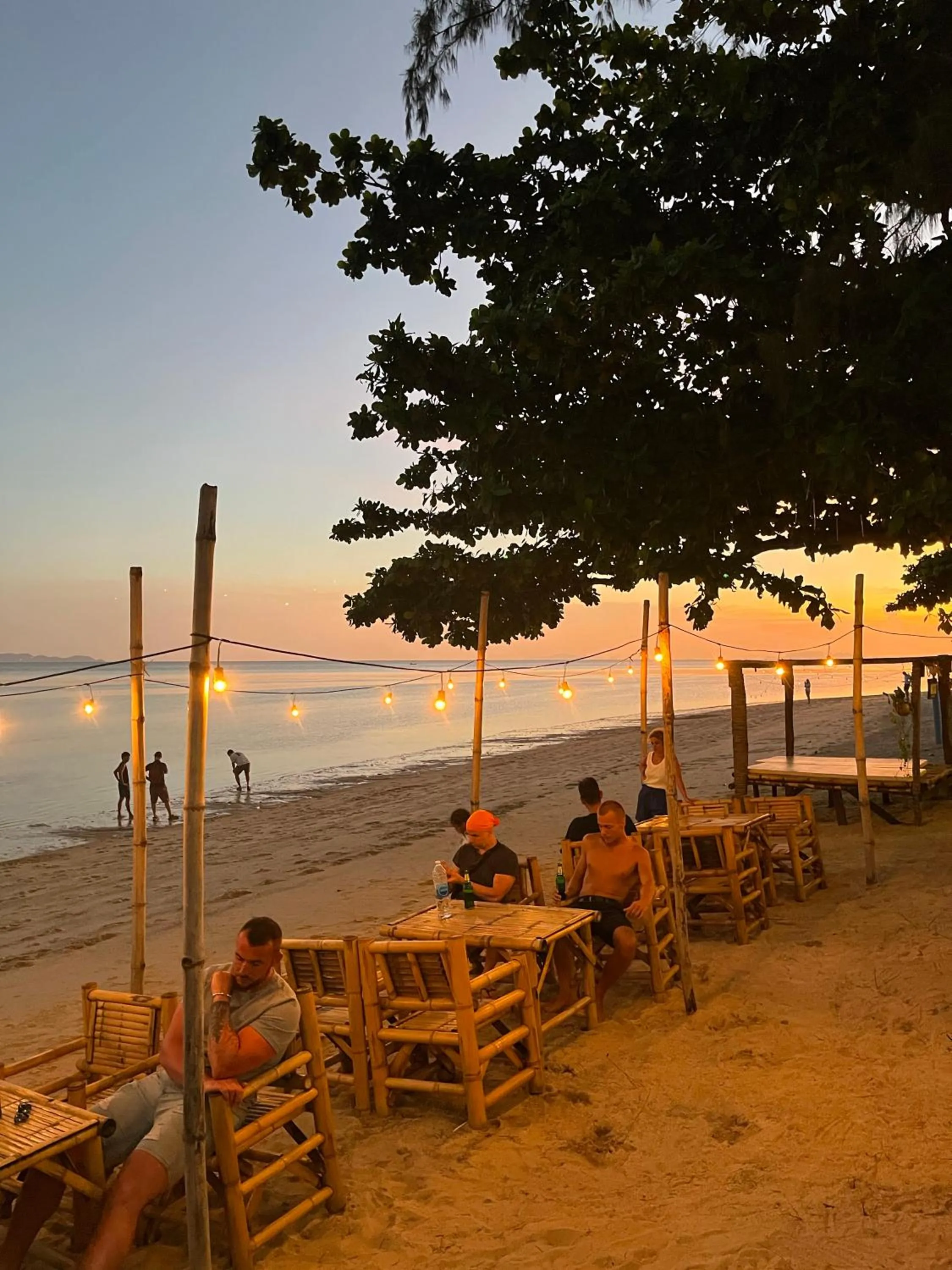 Restaurant/places to eat in Tiki Beach Koh Phangan Beach Restaurant Bar and Coworking