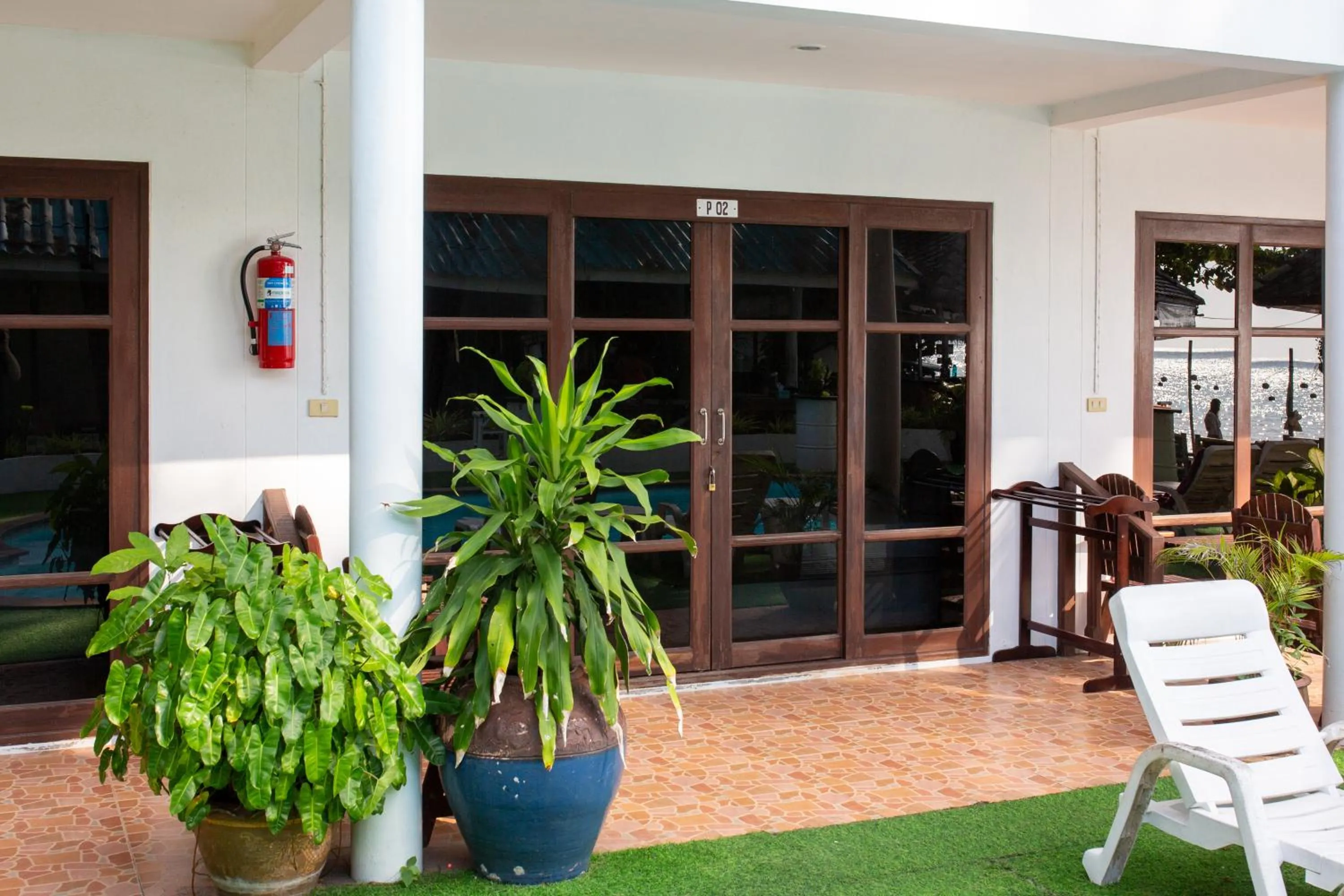 Tiki Beach Koh Phangan Beach Restaurant Bar and Coworking