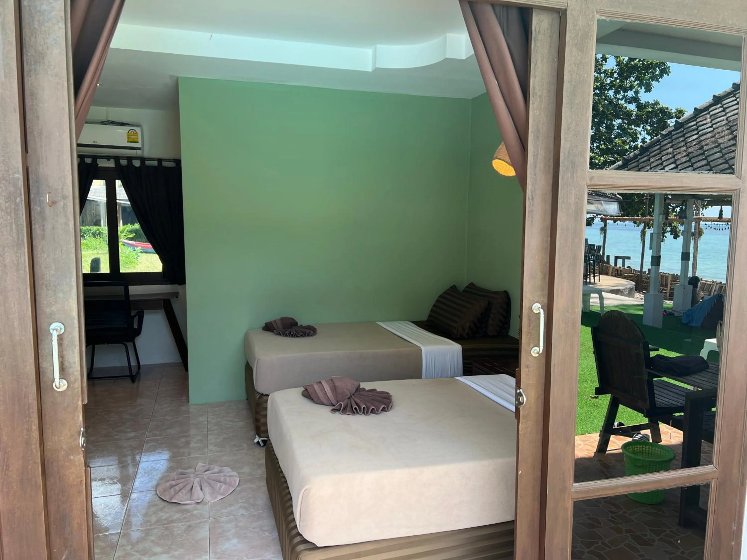 Tiki Beach Koh Phangan Beach Restaurant Bar and Coworking