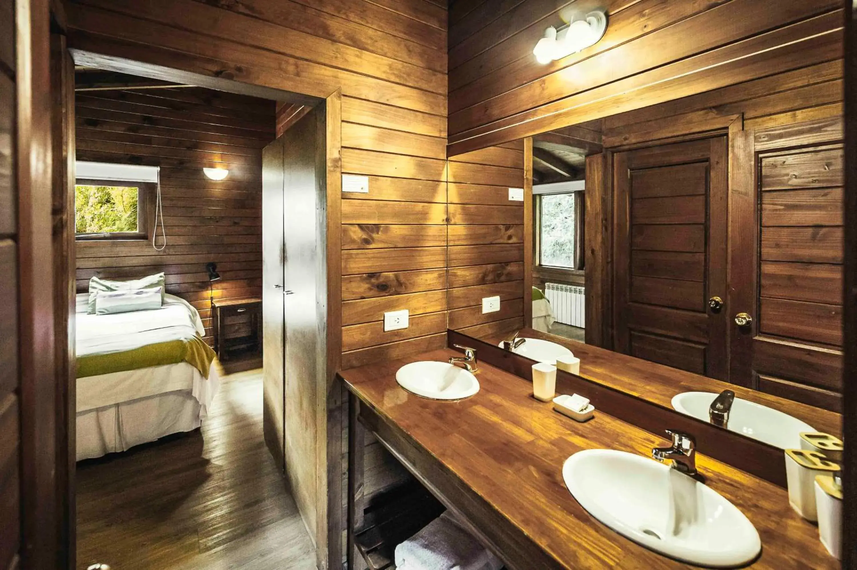 Bed in Arbolar, Casas de Montaña- Piscina climatizada Bed in Arbolar, Casas de Montaña- Piscina climatizada