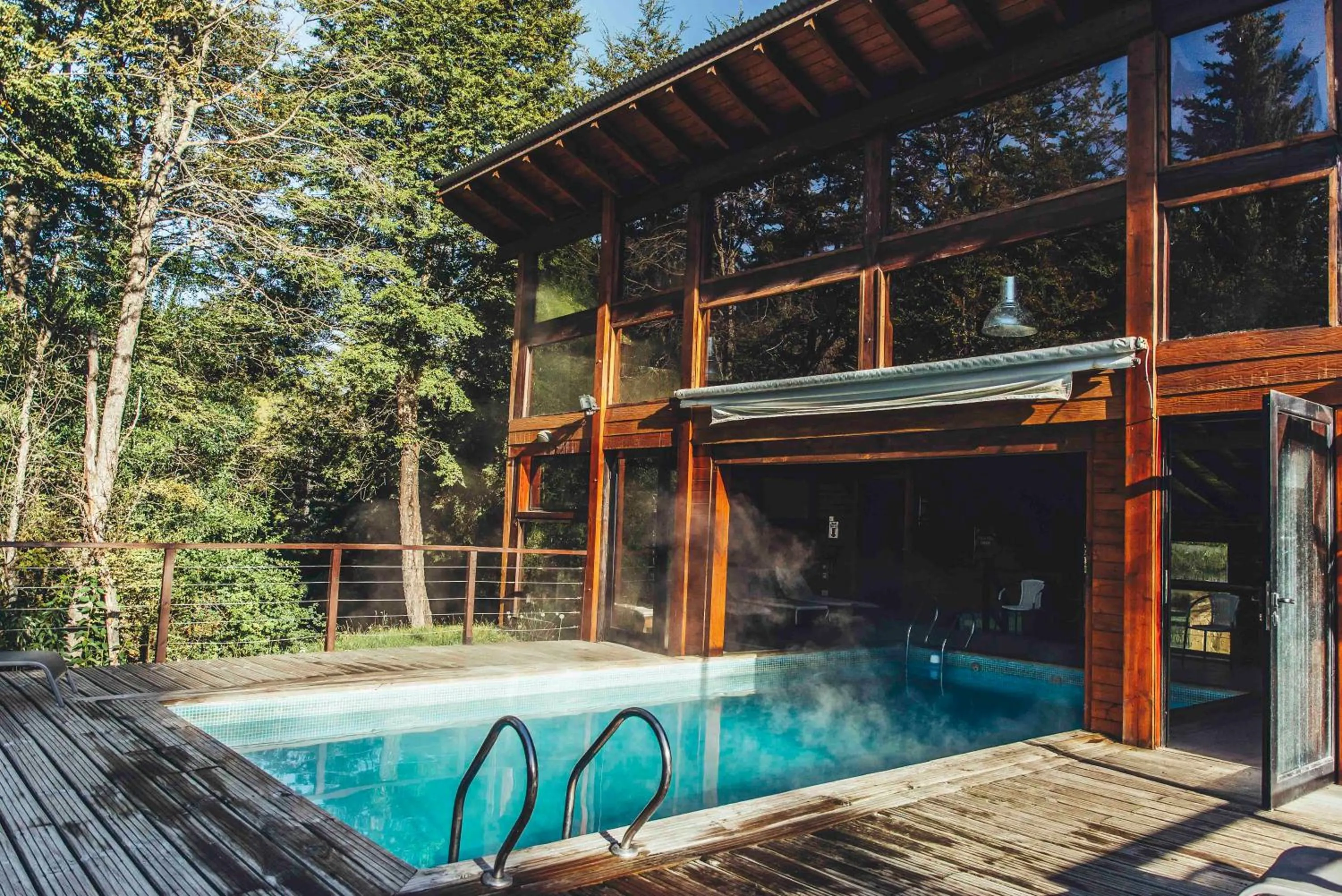 Arbolar, Casas de Montaña- Piscina climatizada