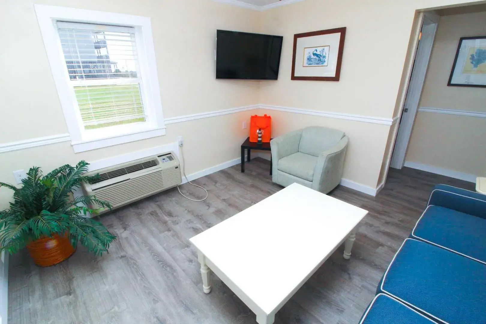 TV and multimedia in Fin 'N Feather Waterside Inn by Kees Vacations TV and multimedia in Fin 'N Feather Waterside Inn by Kees Vacations