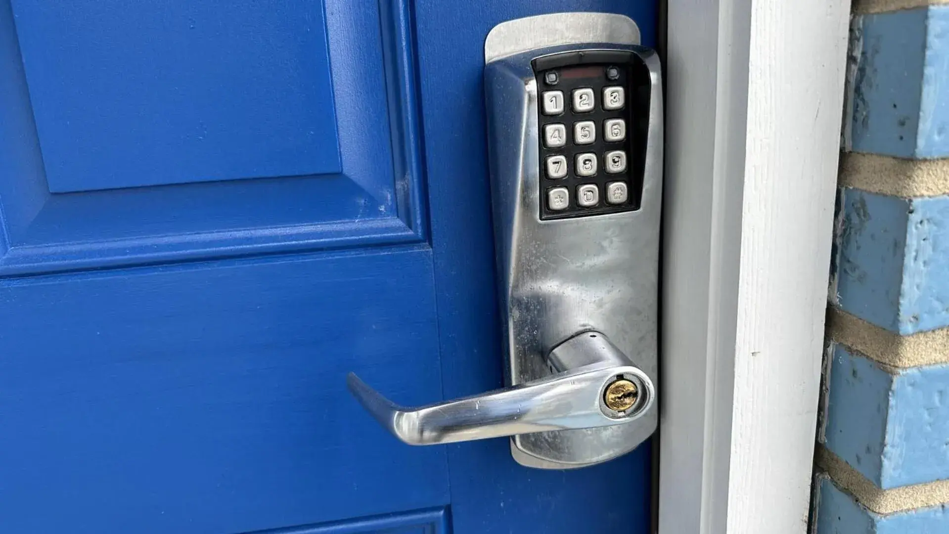 Deluxe Queen Room with Two Queen Beds in Fin 'N Feather Waterside Inn by Kees Vacations Deluxe Queen Room with Two Queen Beds in Fin 'N Feather Waterside Inn by Kees Vacations