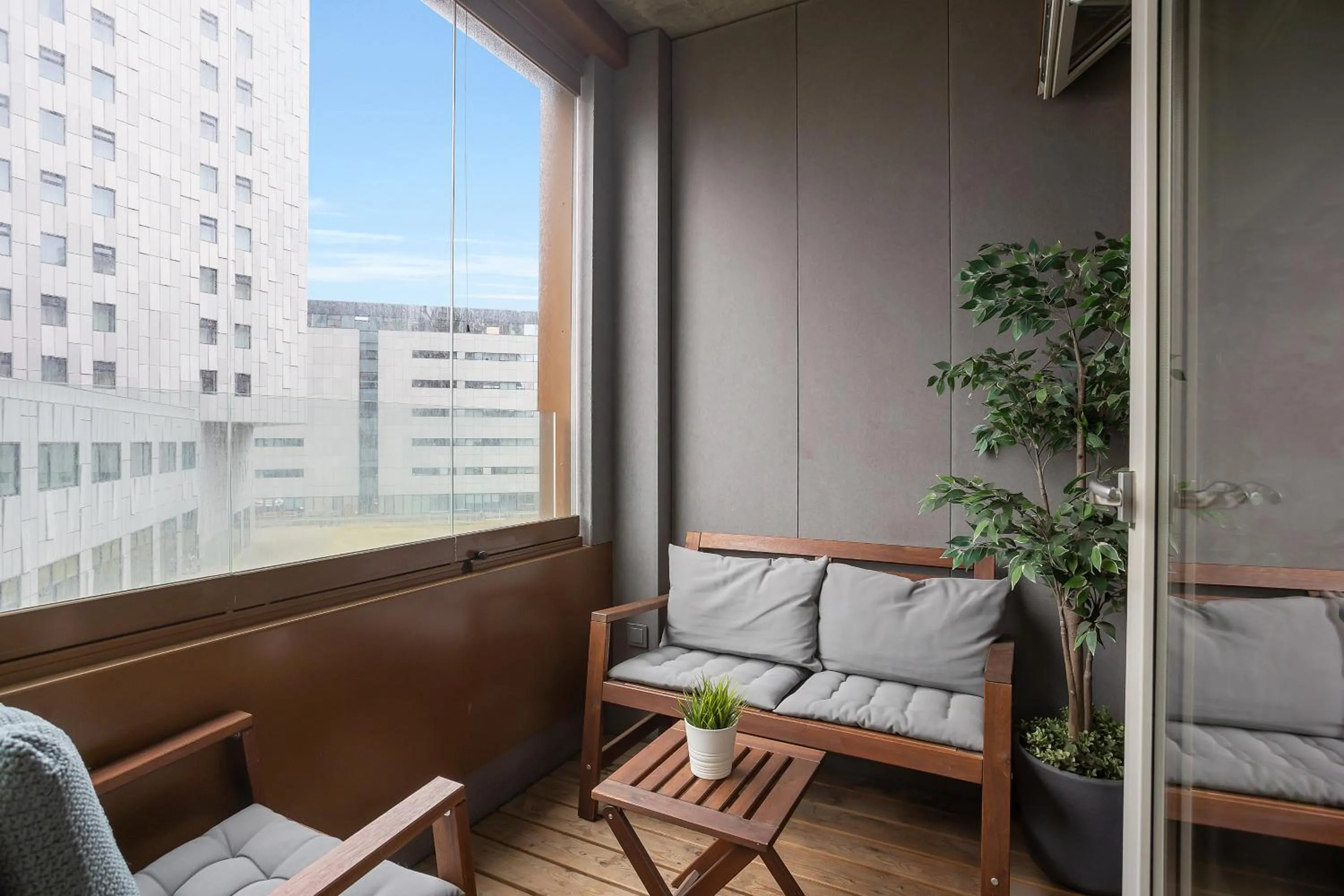 Balcony/Terrace in Sif Apartments by Heimaleiga