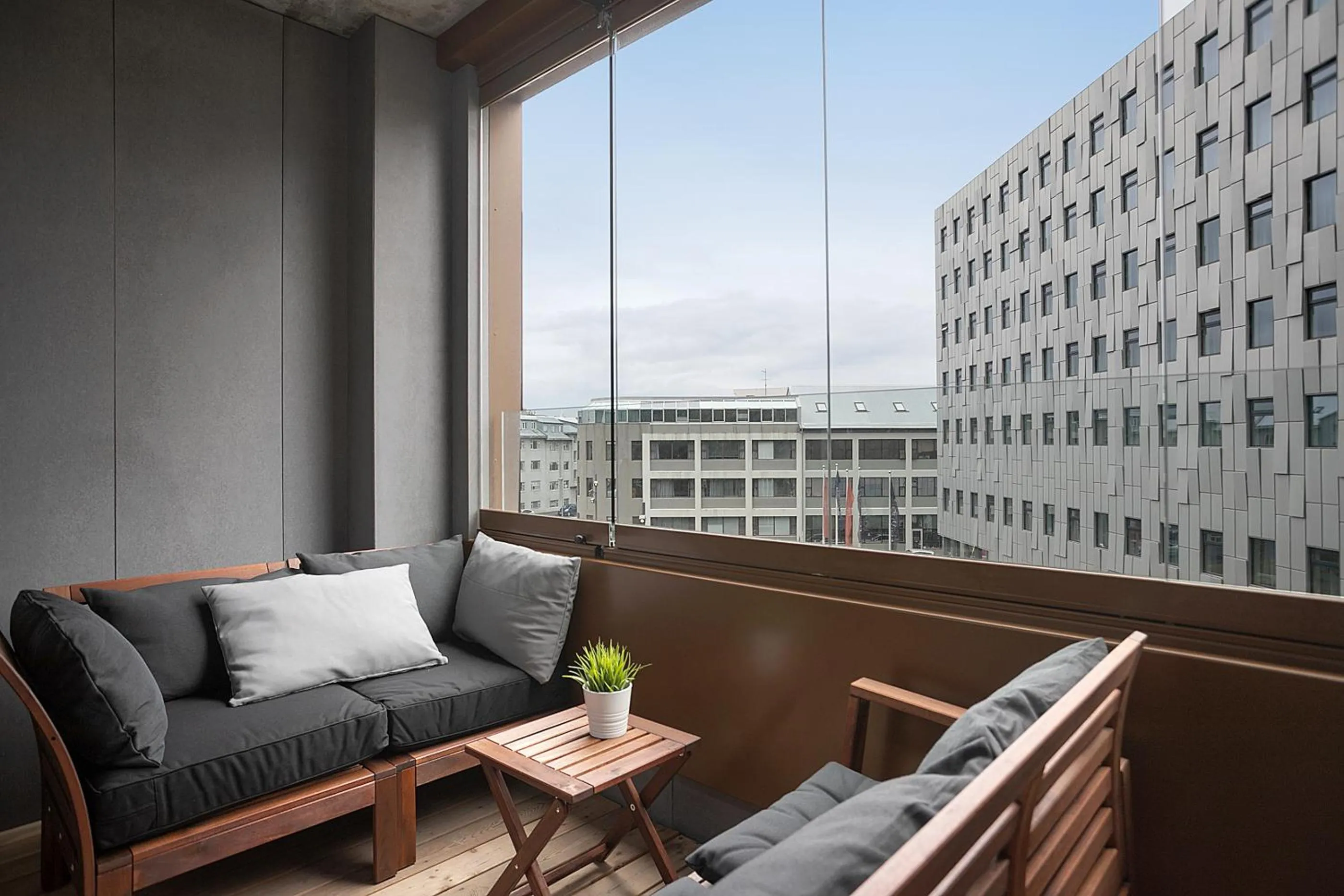 Day in Sif Apartments by Heimaleiga