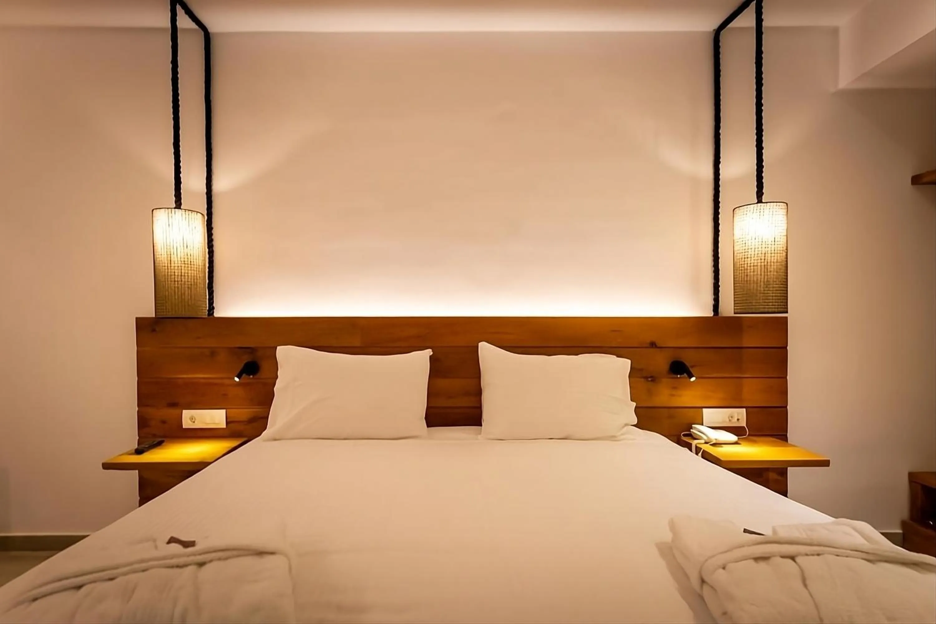 Bed in Eleals Boutique Hotel