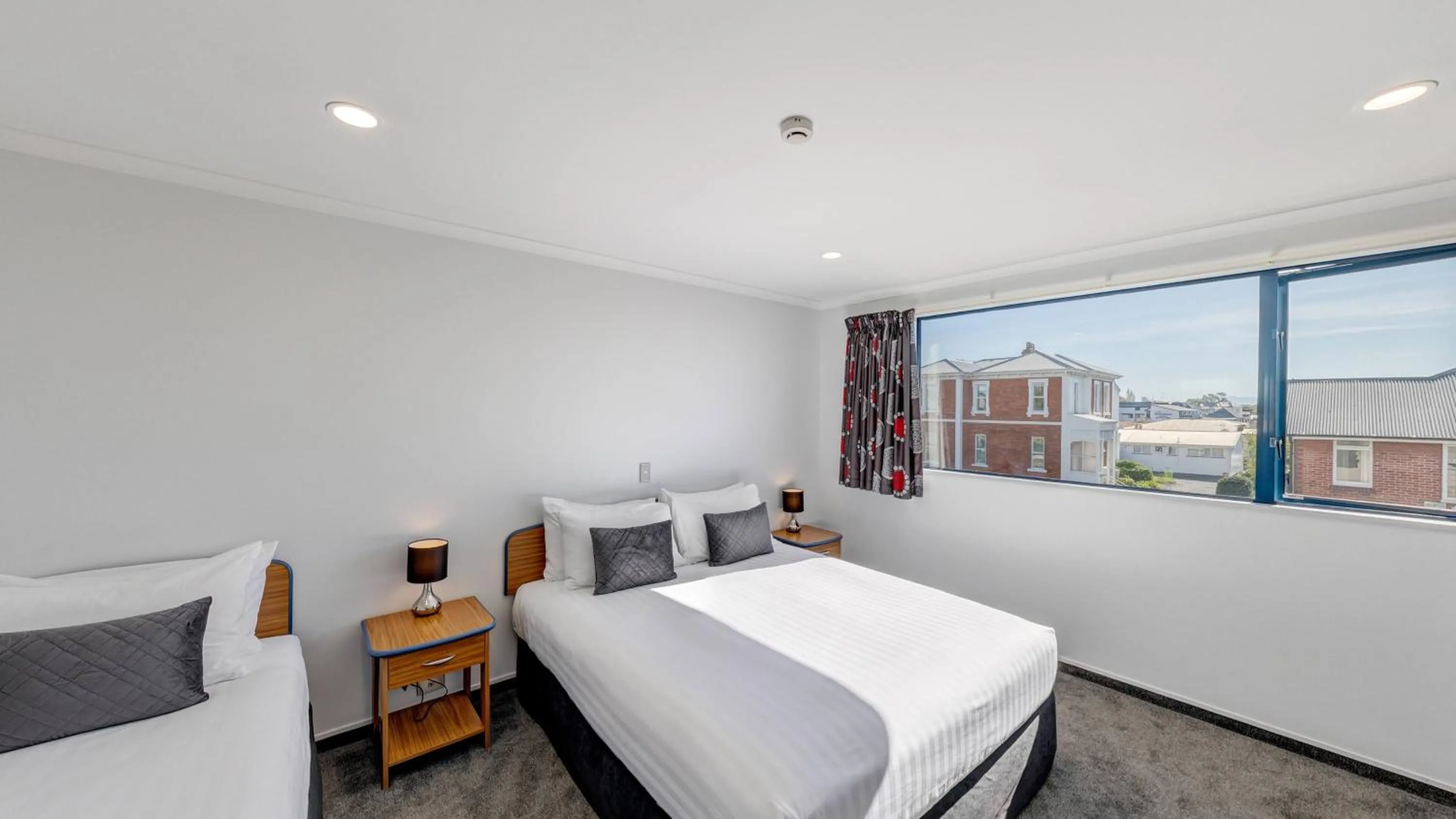 Bedroom, Bed in Bay Viaduct Motor Lodge