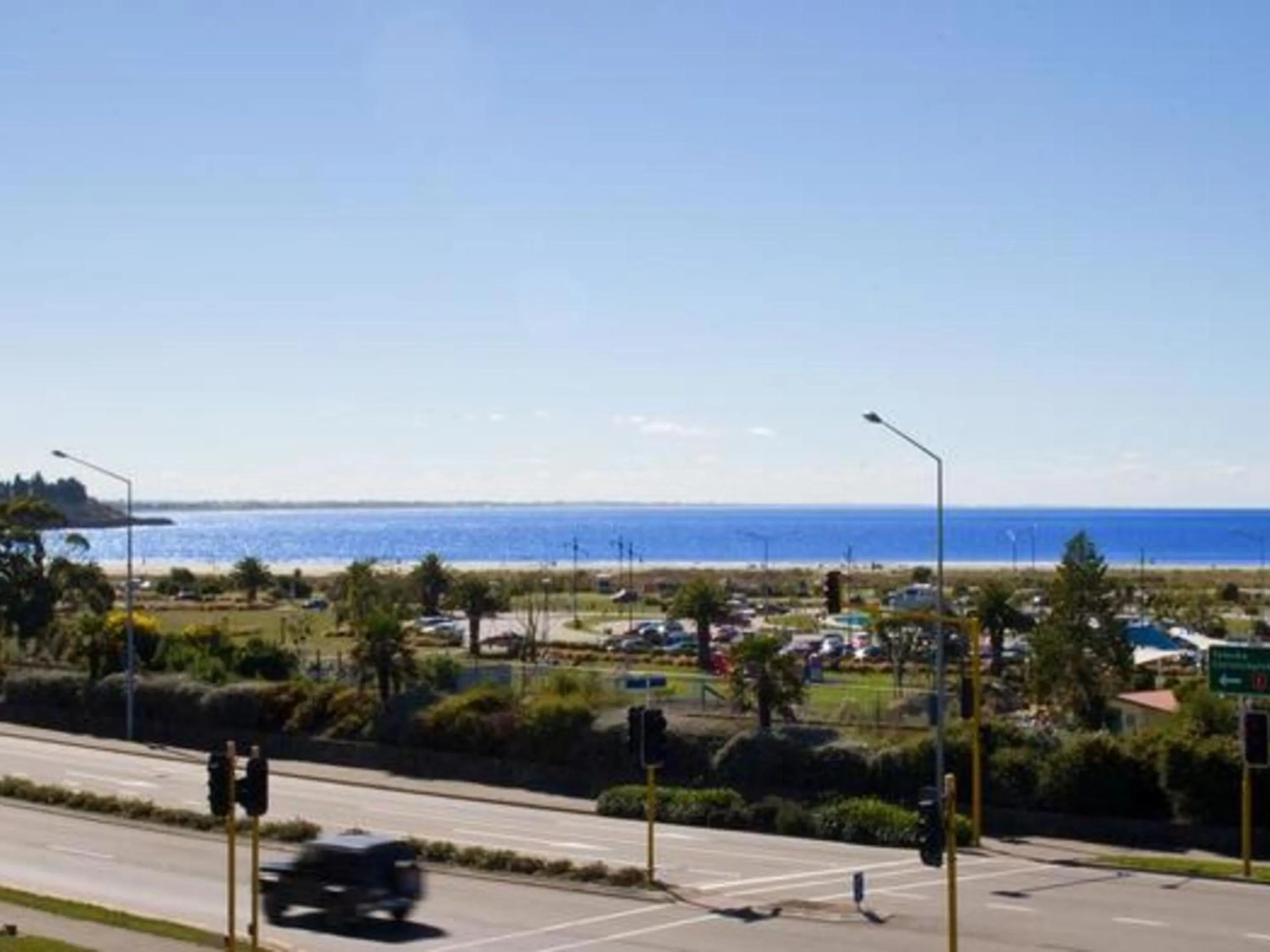 Sea view in Bay Viaduct Motor Lodge