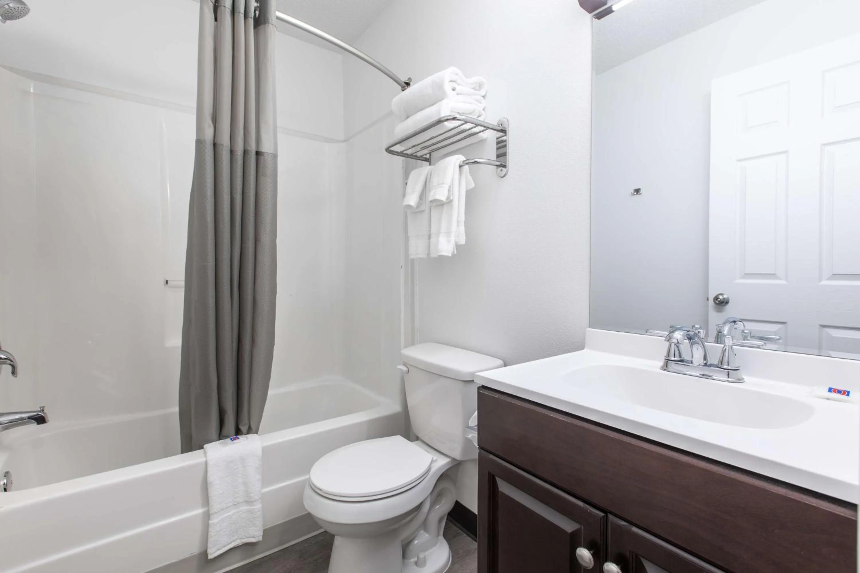 Shower in Studio 6-Greenville, SC - I-85 Near Downtown