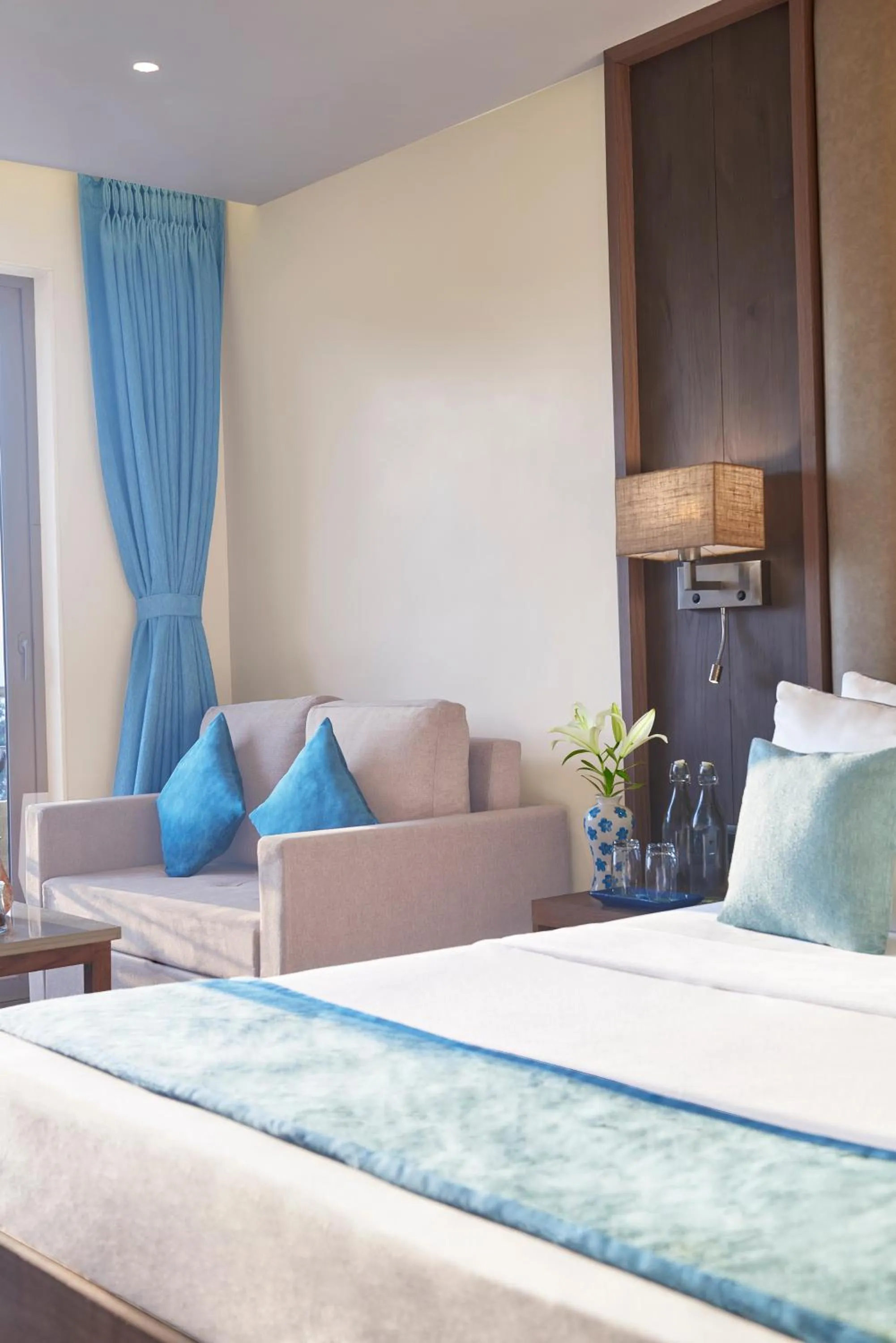 Bed in Shivsagar Resort & Spa