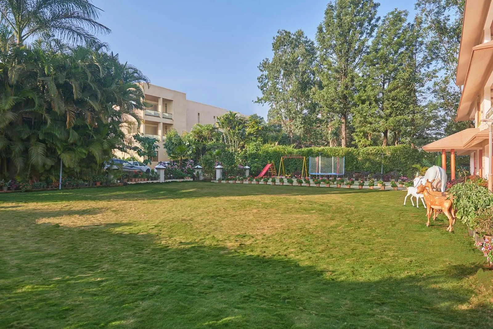Garden in Shivsagar Resort & Spa
