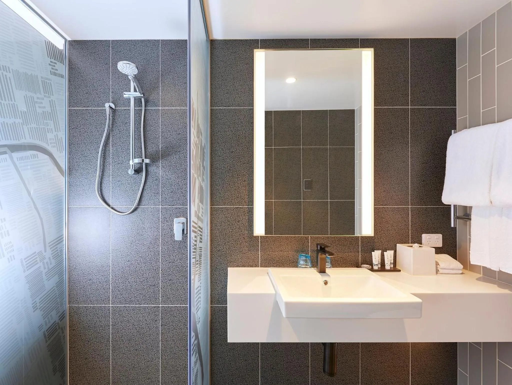 Bathroom in Holiday Inn Express Melbourne Southbank by IHG