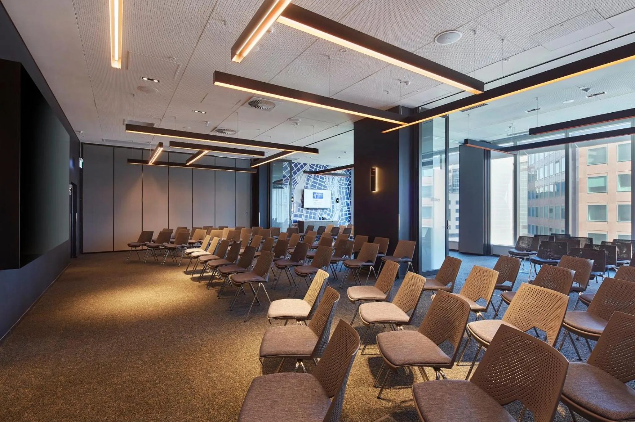 Meeting/conference room in Holiday Inn Express Melbourne Southbank by IHG