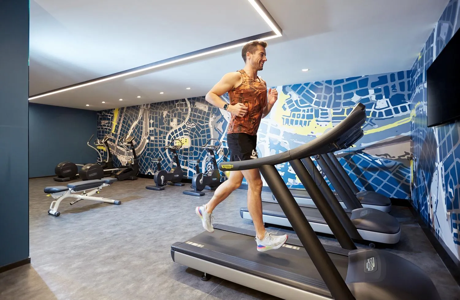 Fitness centre/facilities in Holiday Inn Express Melbourne Southbank by IHG