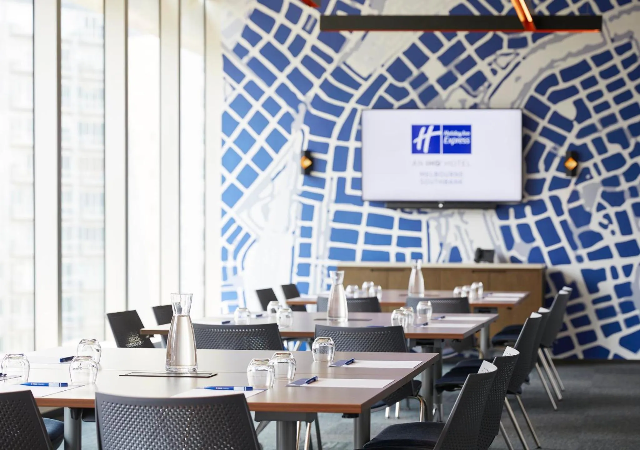 Meeting/conference room in Holiday Inn Express Melbourne Southbank by IHG