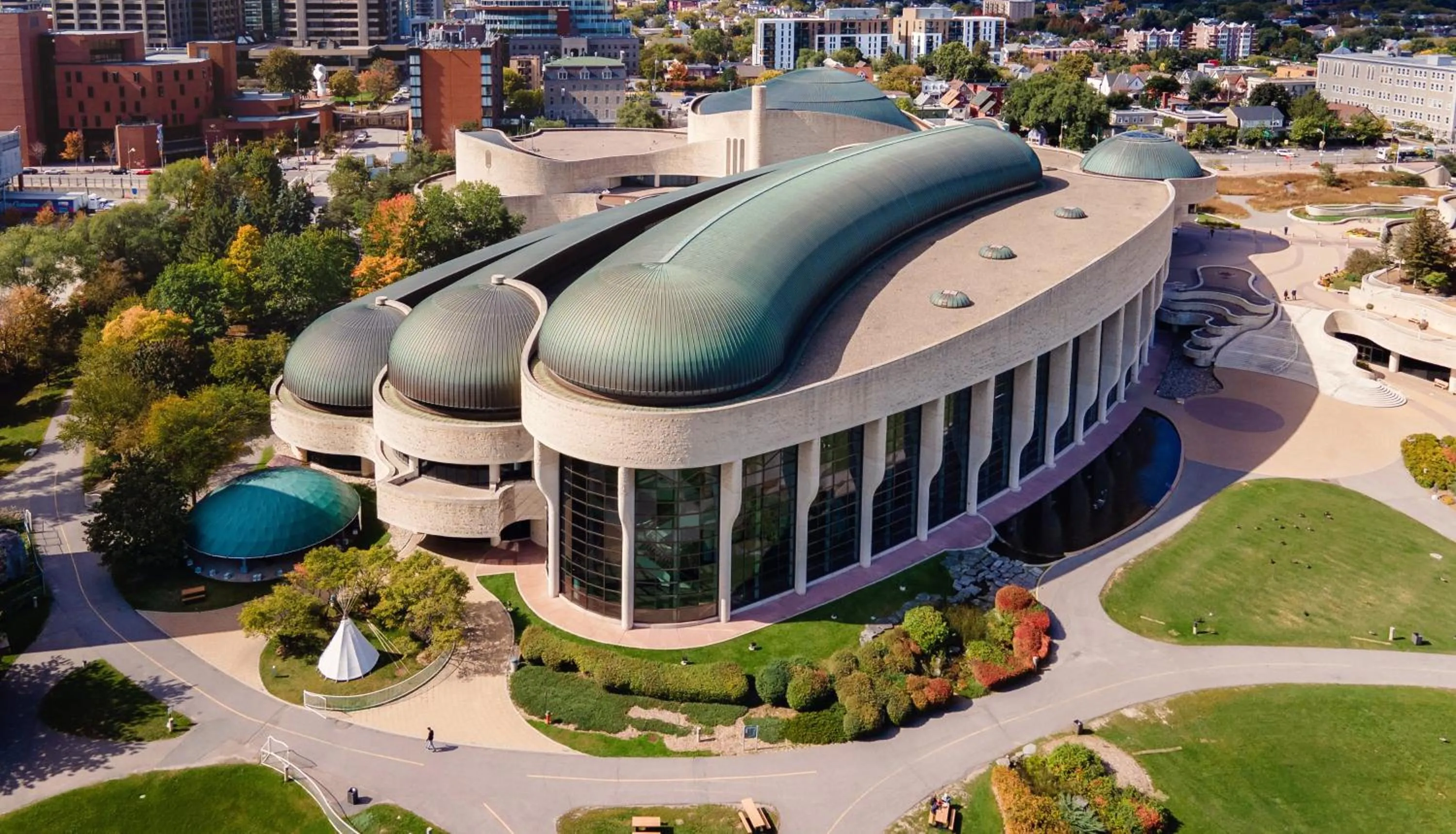 Nearby landmark in Holiday Inn Express & Suites Downtown Ottawa East by IHG