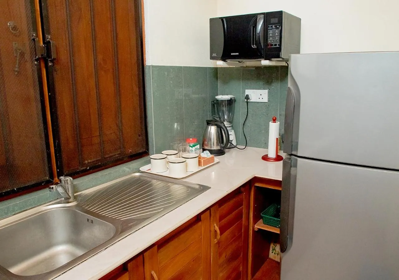 Coffee/tea facilities in Villa Shade