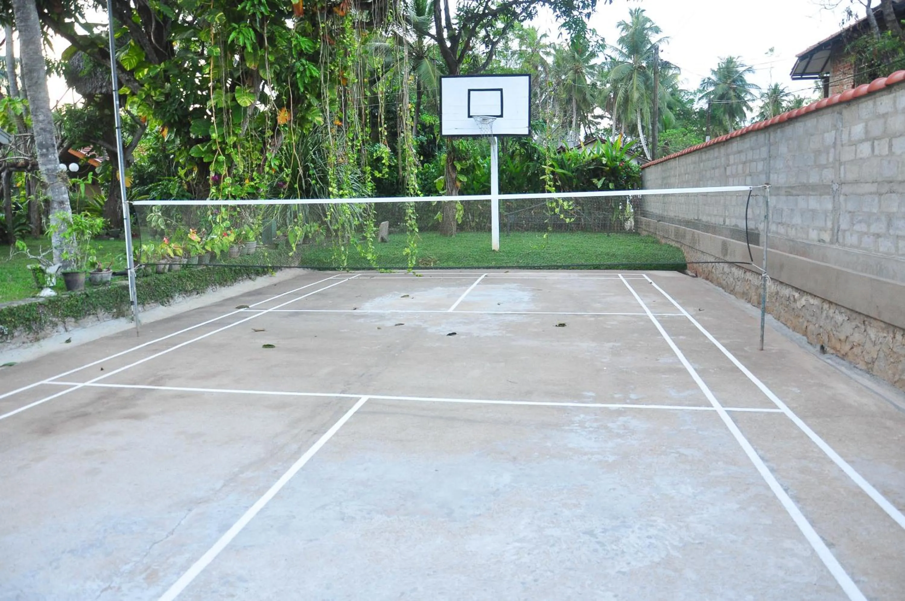 Sports in Villa Shade