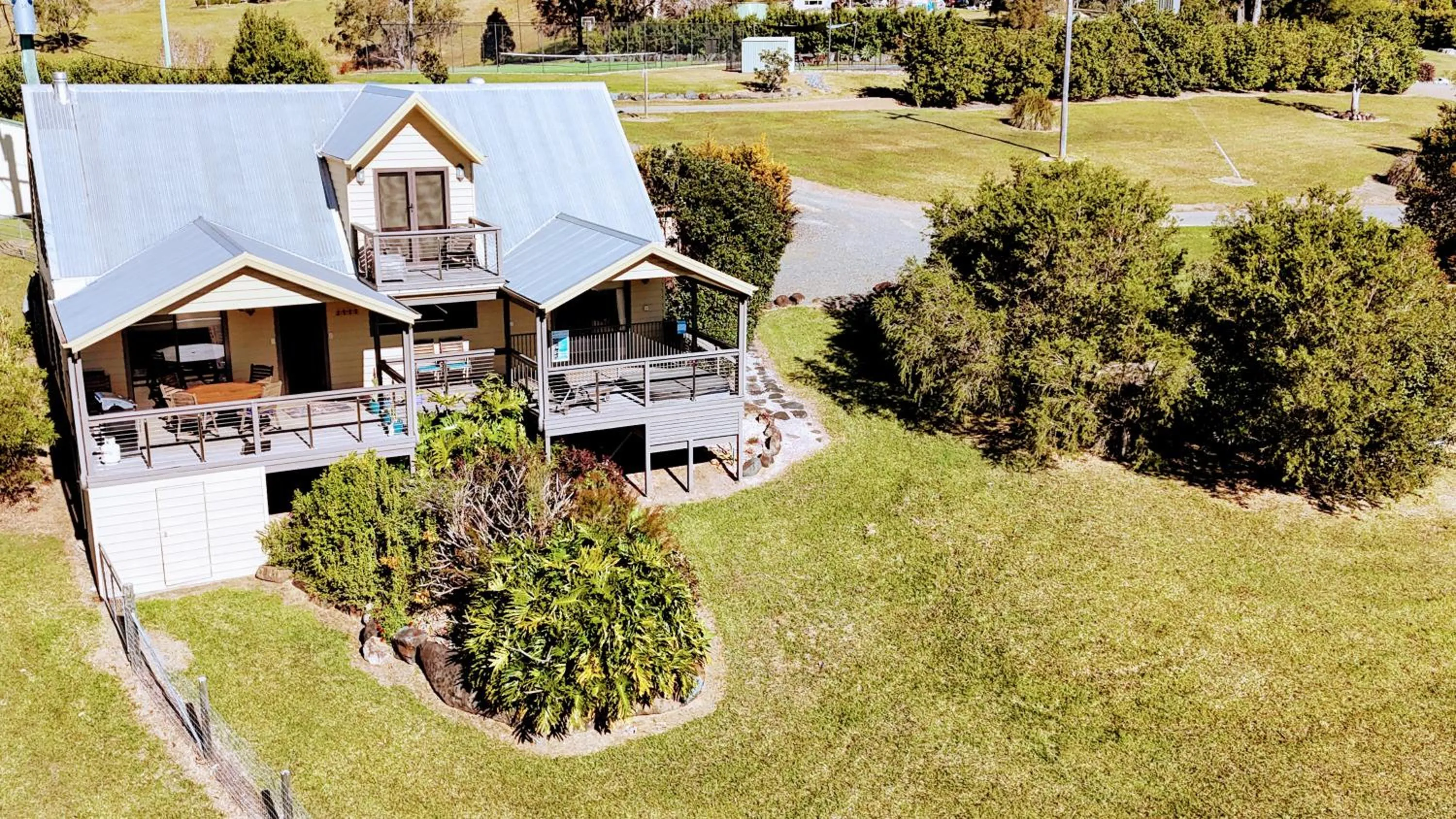 Clarendon Forest Retreat