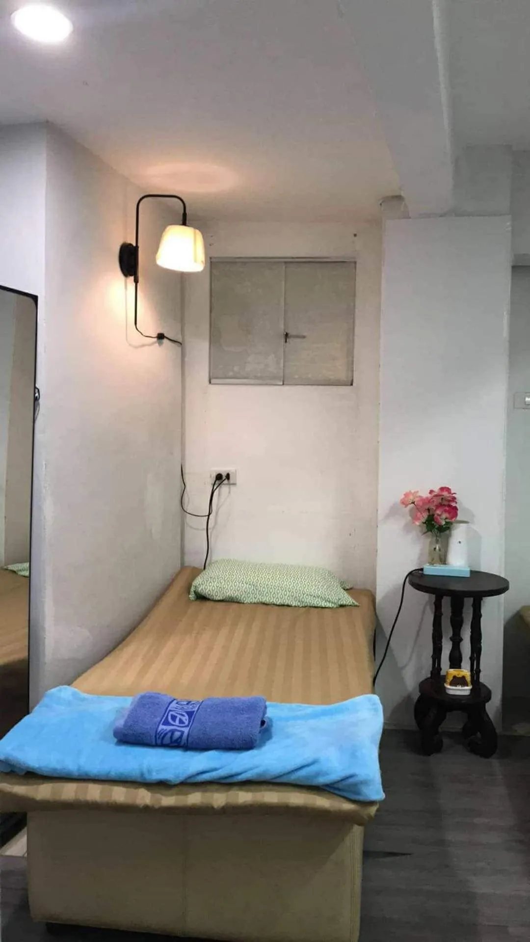 Bed in Baan1668 Hometel near Chinatown One Bangkok